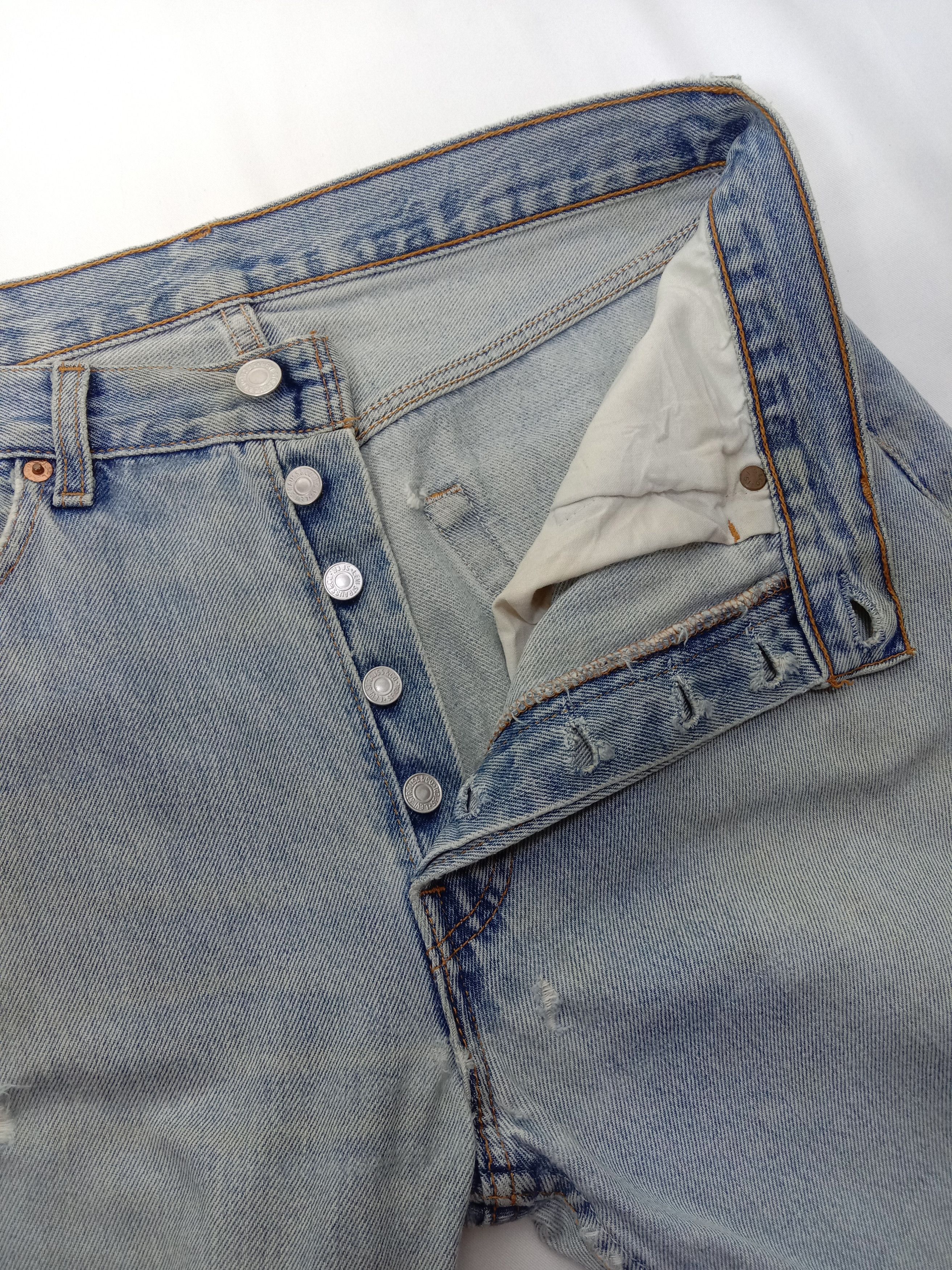 Levi's Vintage 90s Levi's 501 Jeans Light Wash Distressed Denim Size 31" - 9 Thumbnail
