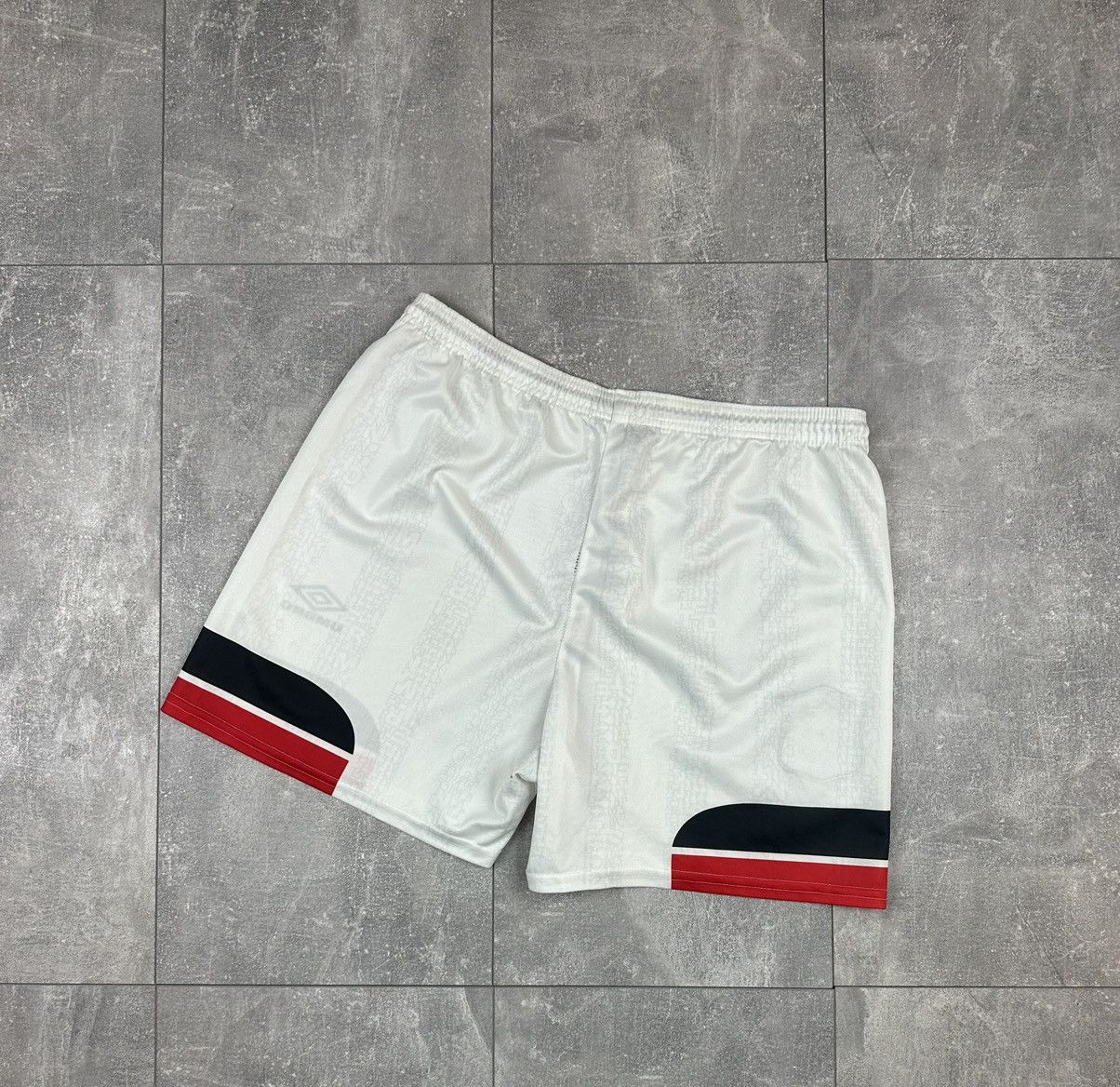 Umbro Umbro Manchester United 1994/96 Home Soccer Short Size US 34 / EU 50 - 9 Thumbnail