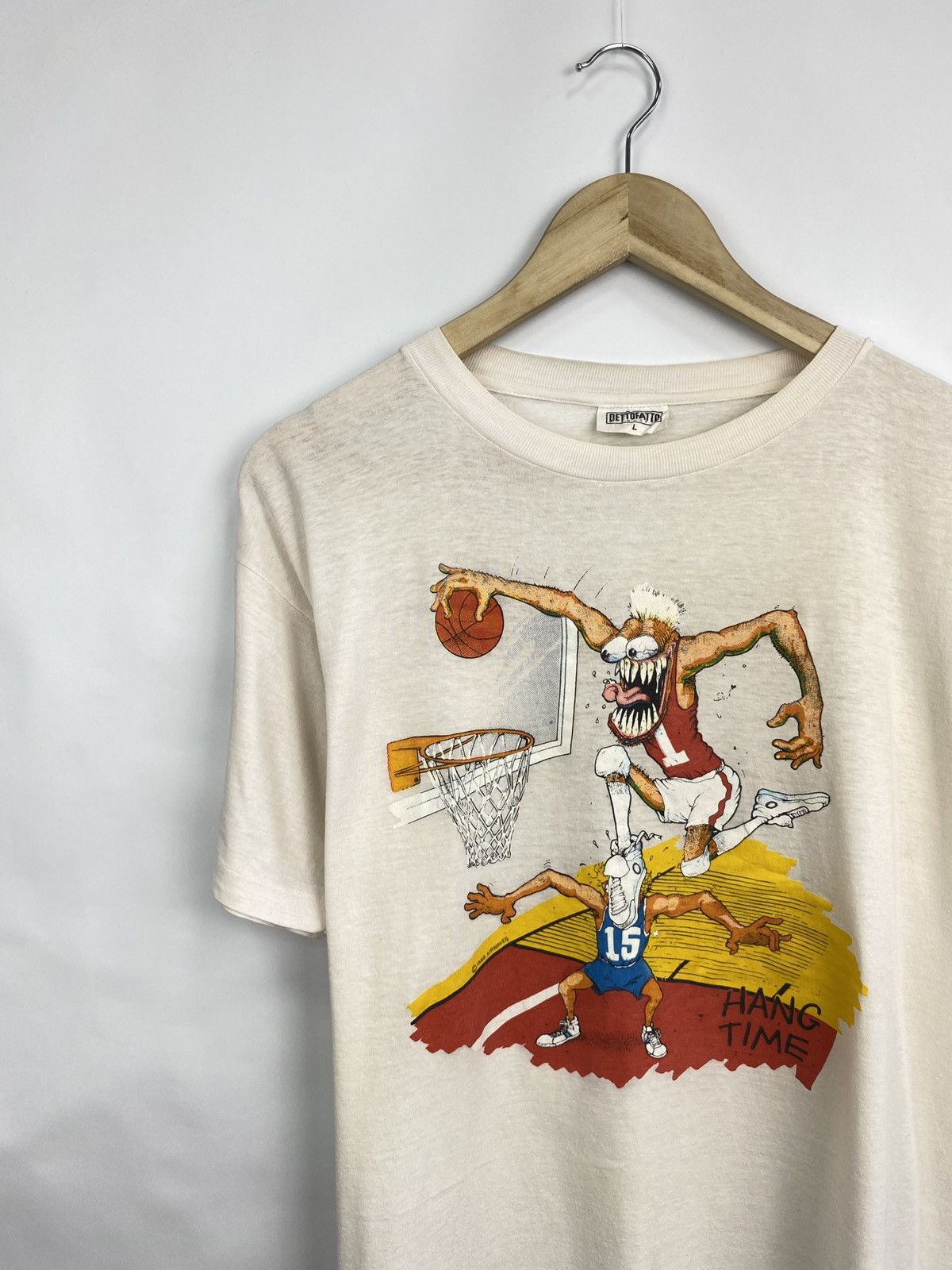 NBA 🇺🇸🏀 Vintage 1988 Art Airwaves Hang Time Rare Retro T-Shirt Size US L / EU 52-54 / 3 - 3 Thumbnail
