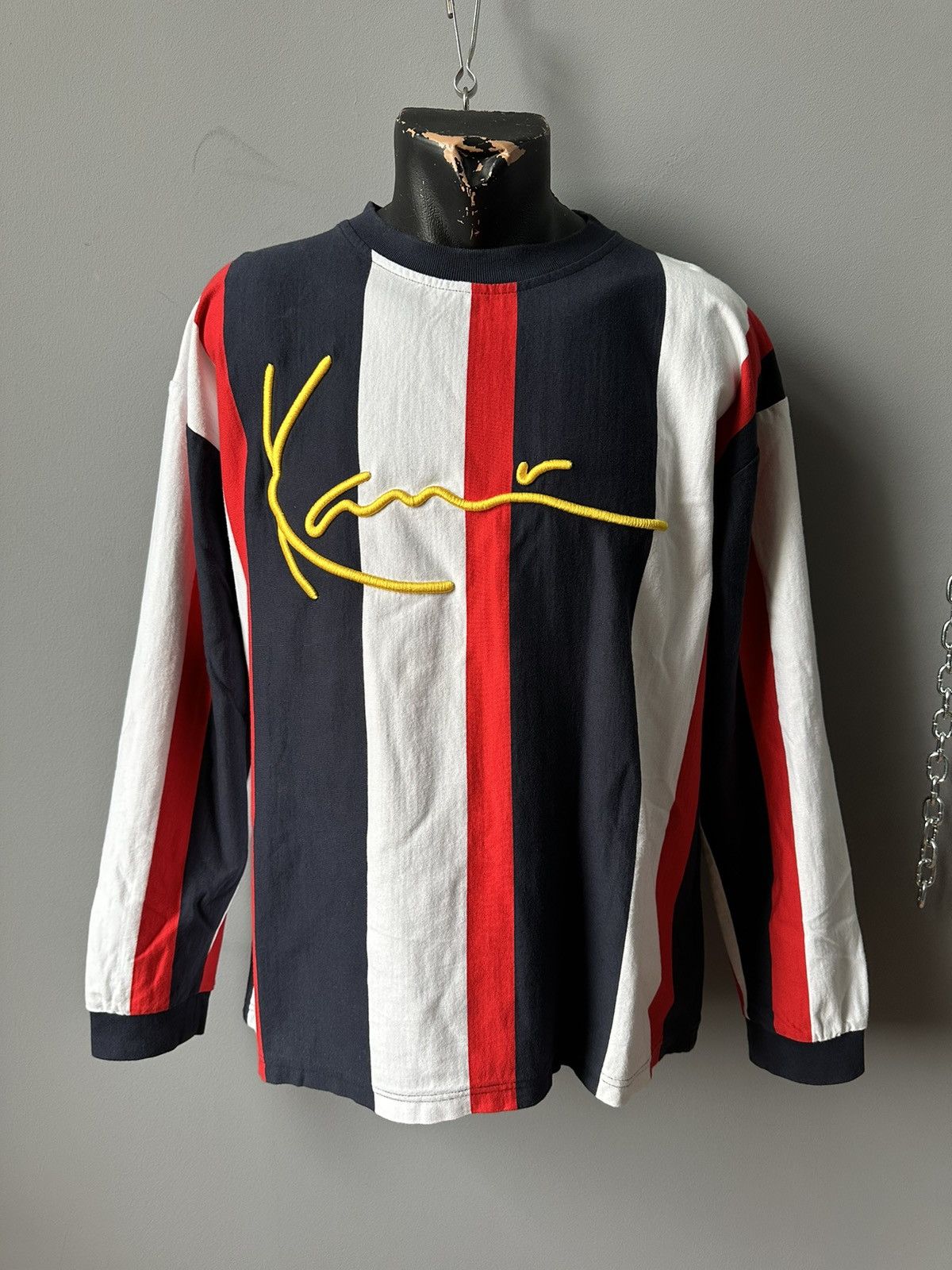 Karl Kani Vintage Karl Kani Long Sleeve Hoodie Y2k Streetwear Japanese Size US L / EU 52-54 / 3 - 1 Thumbnail