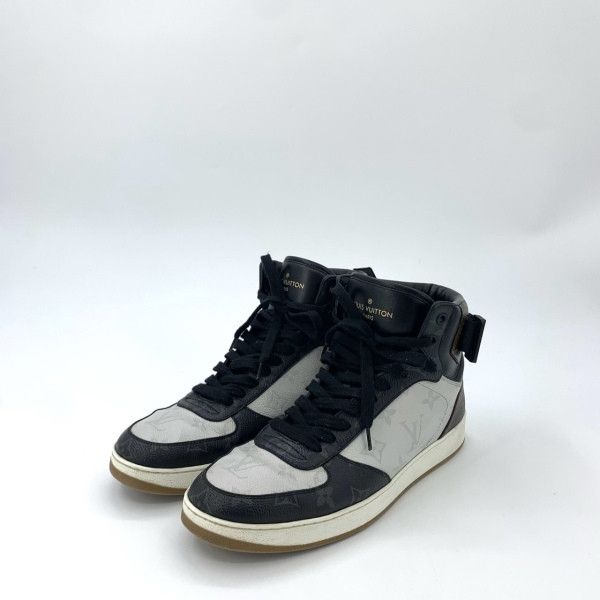 Louis Vuitton Louis Vuitton Rivoli Monogram Strass Sneakers 0079 Size US 8 / EU 41 - 1 Thumbnail