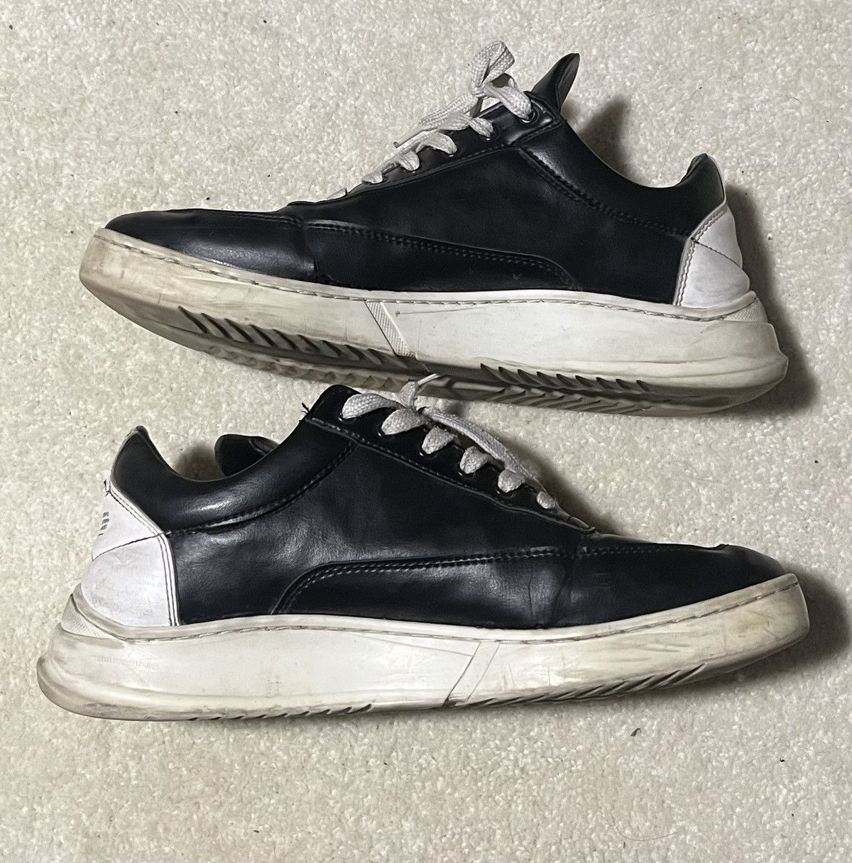 Yohji Yamamoto Yohji Yamamoto Y-3 Size 43 Tokyo Sneakers USED Men's Shoes Size US 10 / EU 43 - 7 Thumbnail