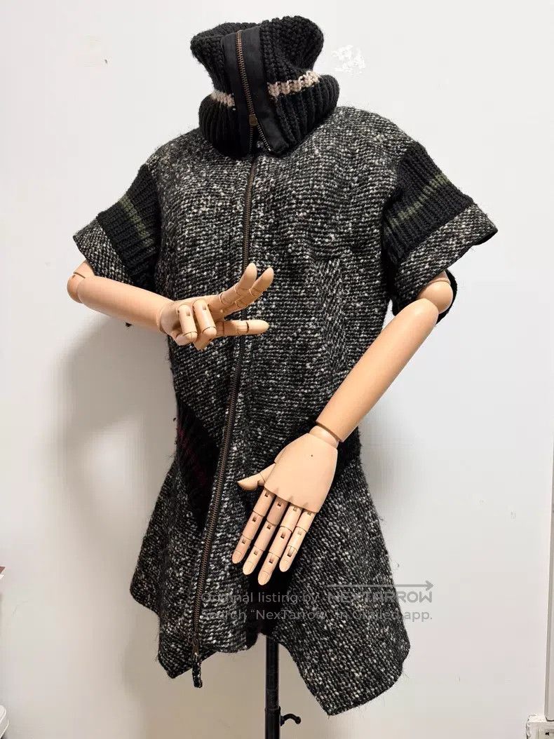Jean Paul Gaultier Jean Paul Gaultier size F Knitted jacket, Sweater, Zip-up Size XS / US 0-2 / IT 36-38 - 1 Thumbnail