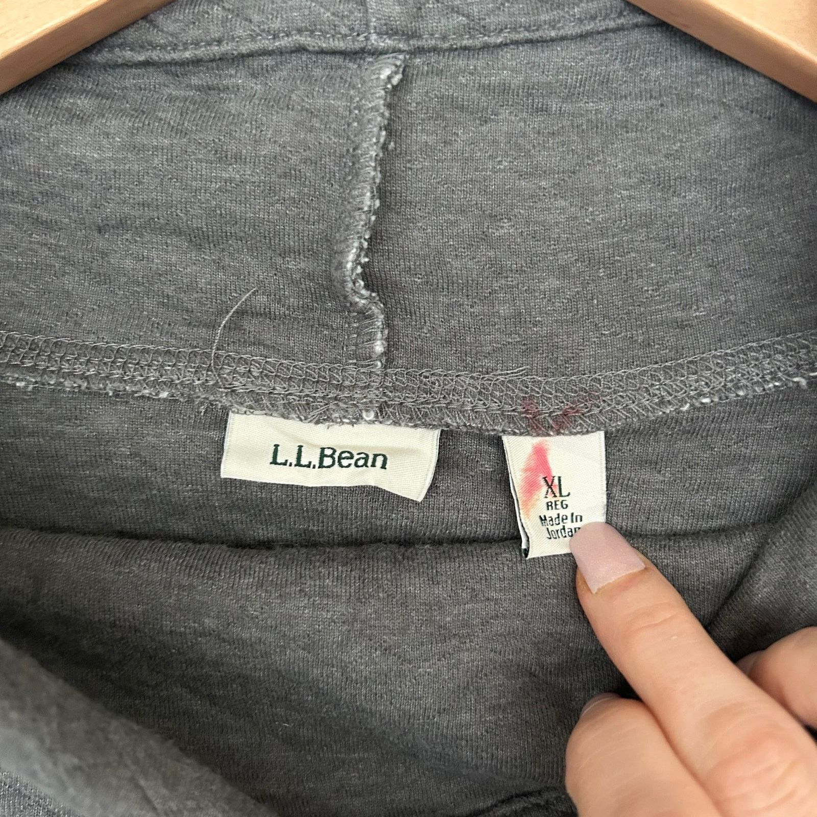 L.L. Bean LL Bean Gray Softlight Quilted Funnel Neck Sweater Sz XL Size XL / US 12-14 / IT 48-50 - 2 Thumbnail