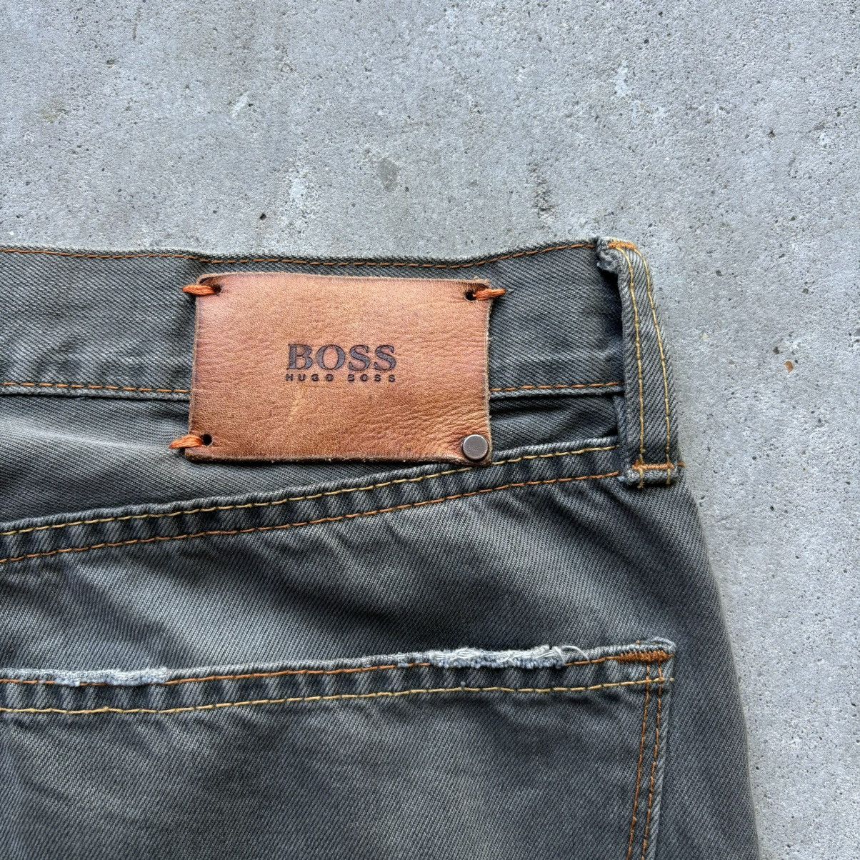 Hugo Boss × Japanese Brand × Vintage vintage Y2K HUGO BOSS Wide Leg Bootcut Fade Wash Denim jeans Size US 35 - 20 Thumbnail