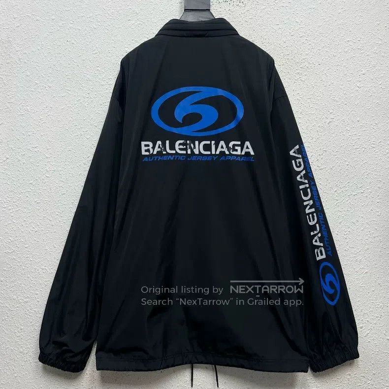 Balenciaga Balenciaga Letter Logo Printed Round Neck Button Long Slee Size US L / EU 52-54 / 3 - 1 Thumbnail