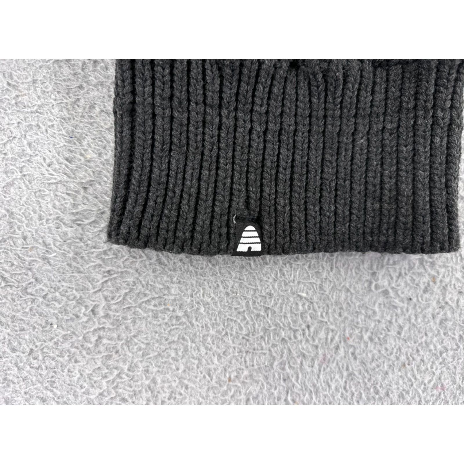 Vintage Unbranded Beanie Adult One Size Gray 100% Acrylic Cable Knit Utah Ski Snowboard Size ONE SIZE - 2 Thumbnail