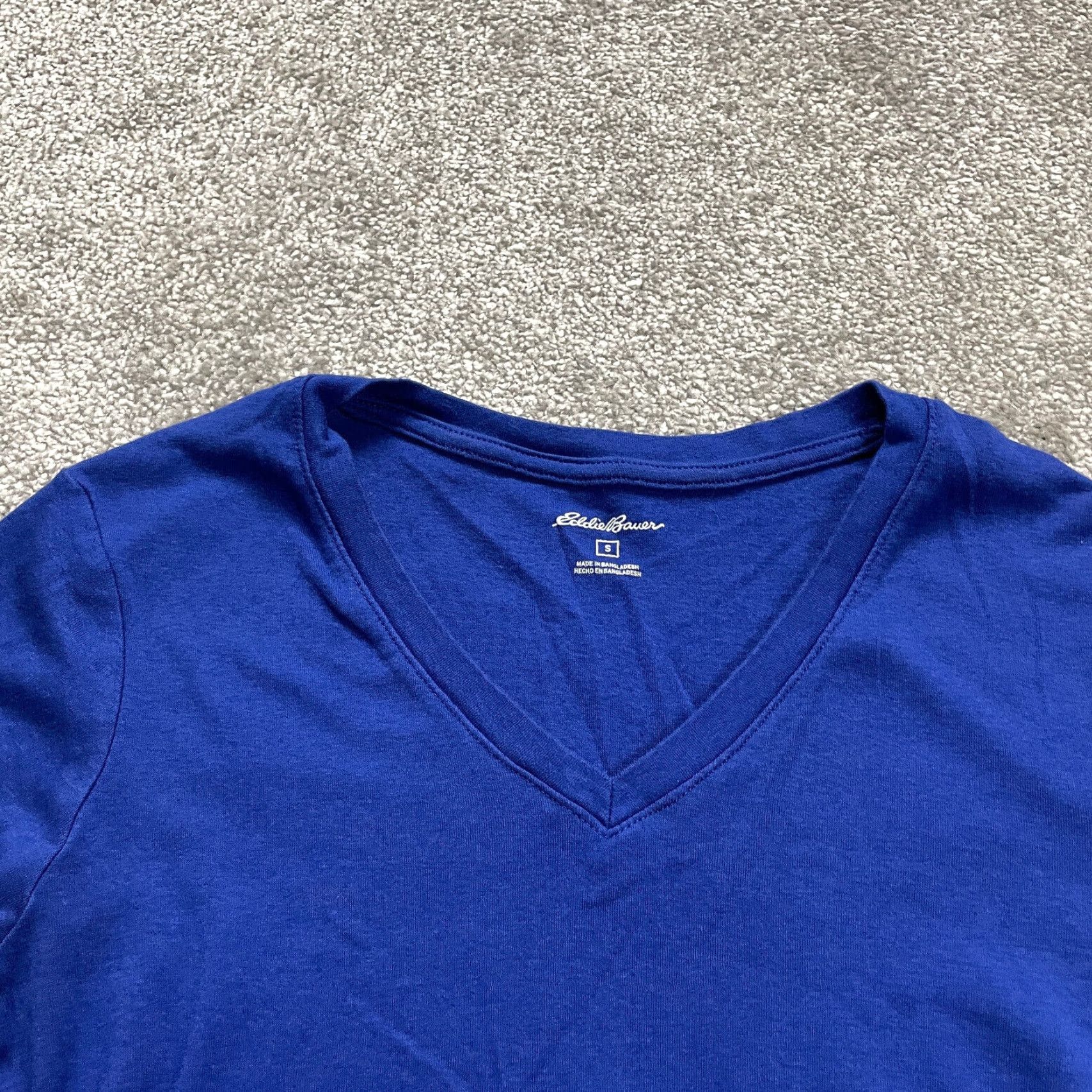 Eddie Bauer VINTAGE Eddie Bauer Women's Shirt Small Blue Long Sleeve V-Neck Casual Cotton Basic 90s Womens Size S / US 4 / IT 40 - 4 Thumbnail