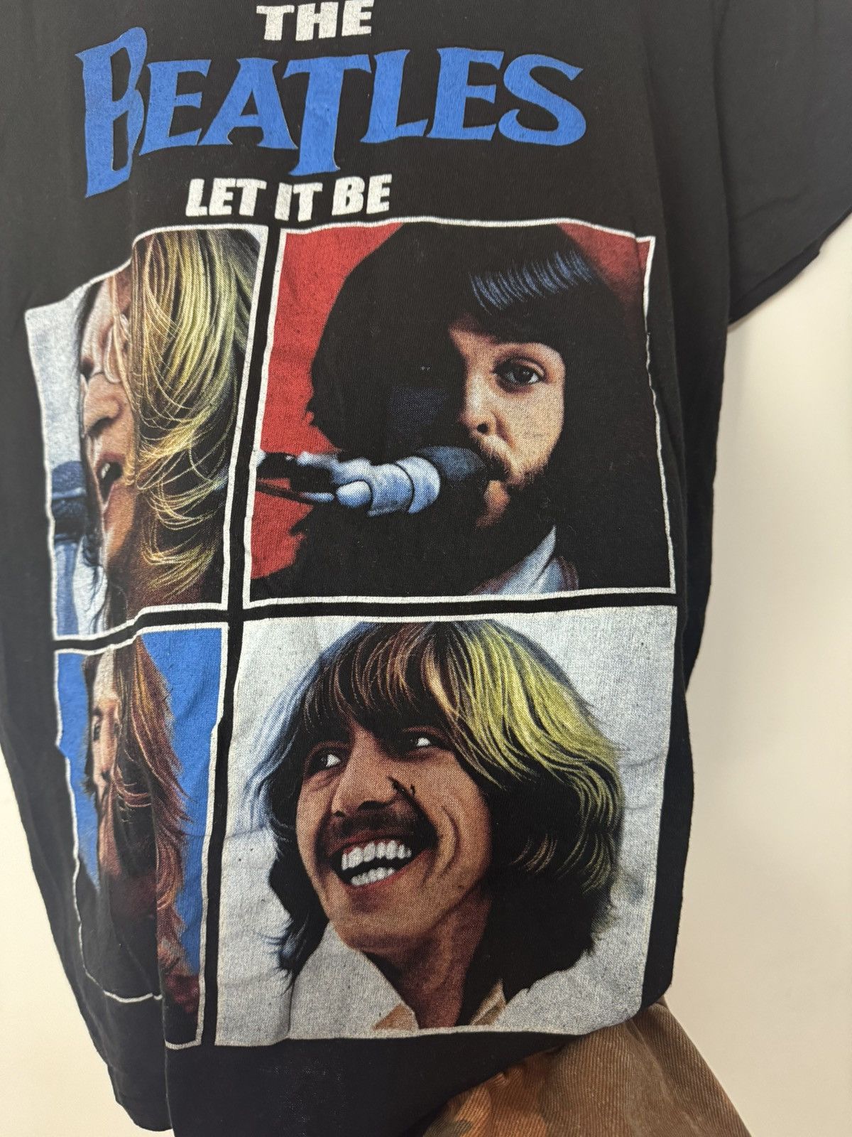 Band Tees The Beatles “Let It Be” Graphic Band T-Shirt Black Size US M / EU 48-50 / 2 - 2 Thumbnail