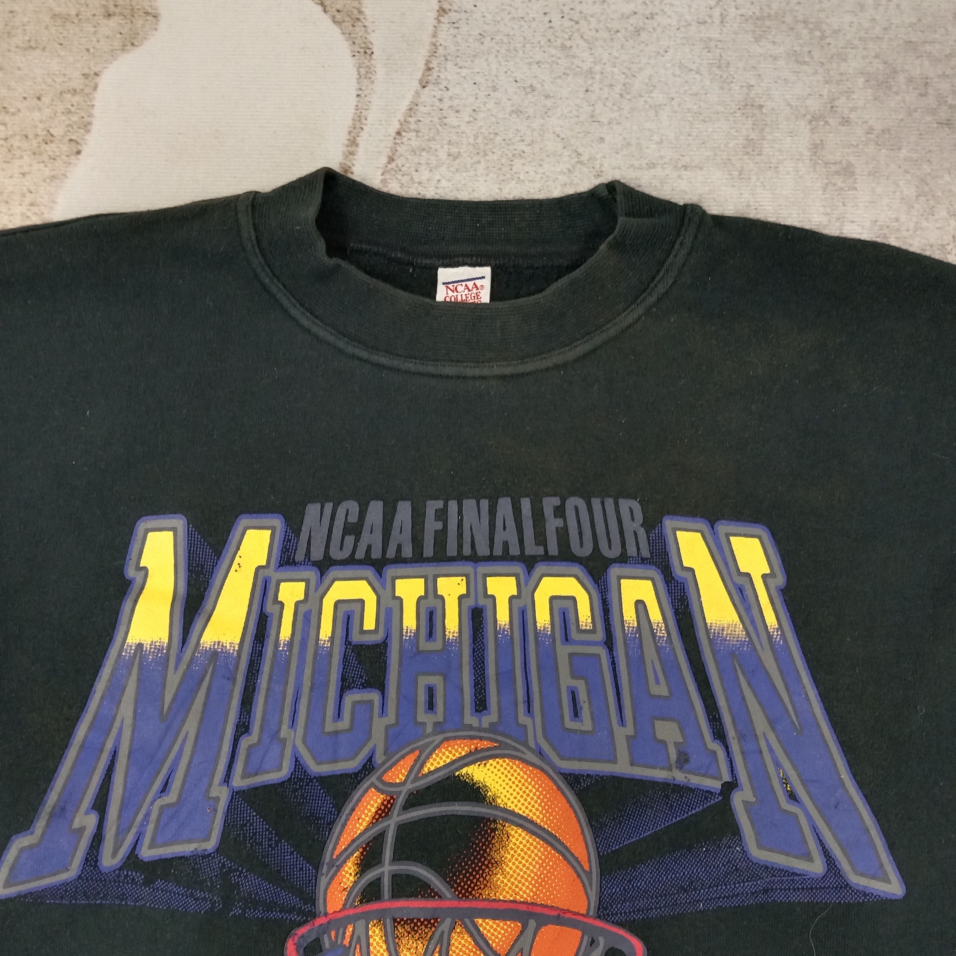 NCAA Michigan Wolverines Basketball Team Sweatshirt C261N21 Size US L / EU 52-54 / 3 - 3 Thumbnail