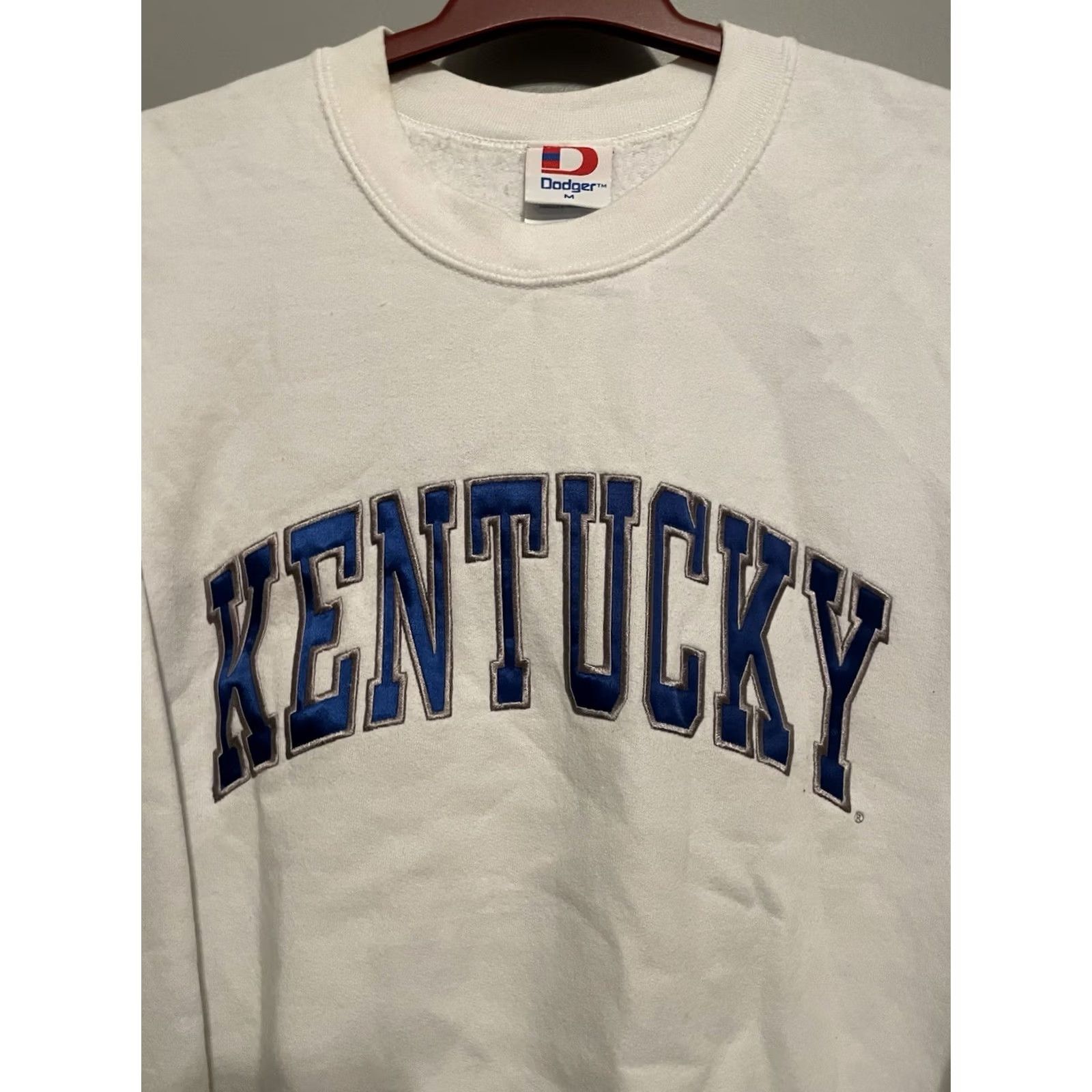 Vintage VINTAGE Dodger Sweatshirt University Kentucky Wildcats 90s Crewneck M White Cotton Fleece Graphic Print Pullover Mens Clothing Size US M / EU 48-50 / 2 - 2 Thumbnail