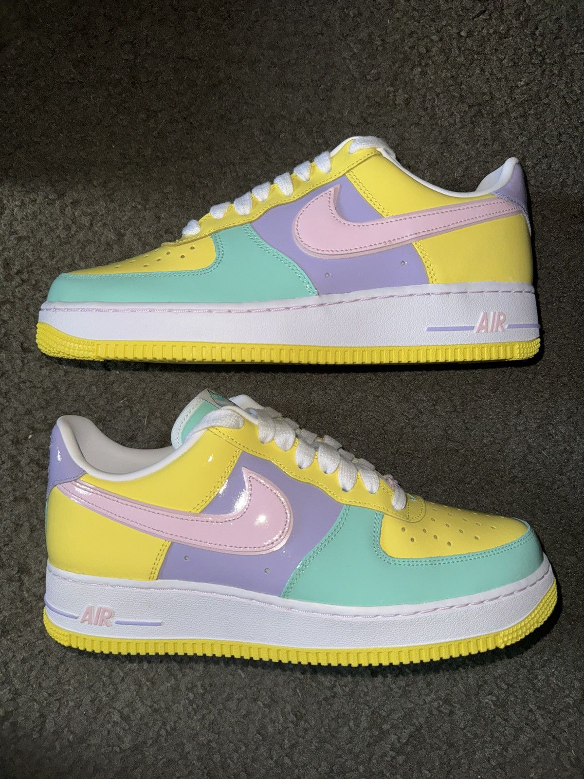 Nike (New) Nike Air Force 1 ‘07 “Easter” 2026 (9.5 Men’s) Size US 9.5 / EU 42-43 - 3 Thumbnail