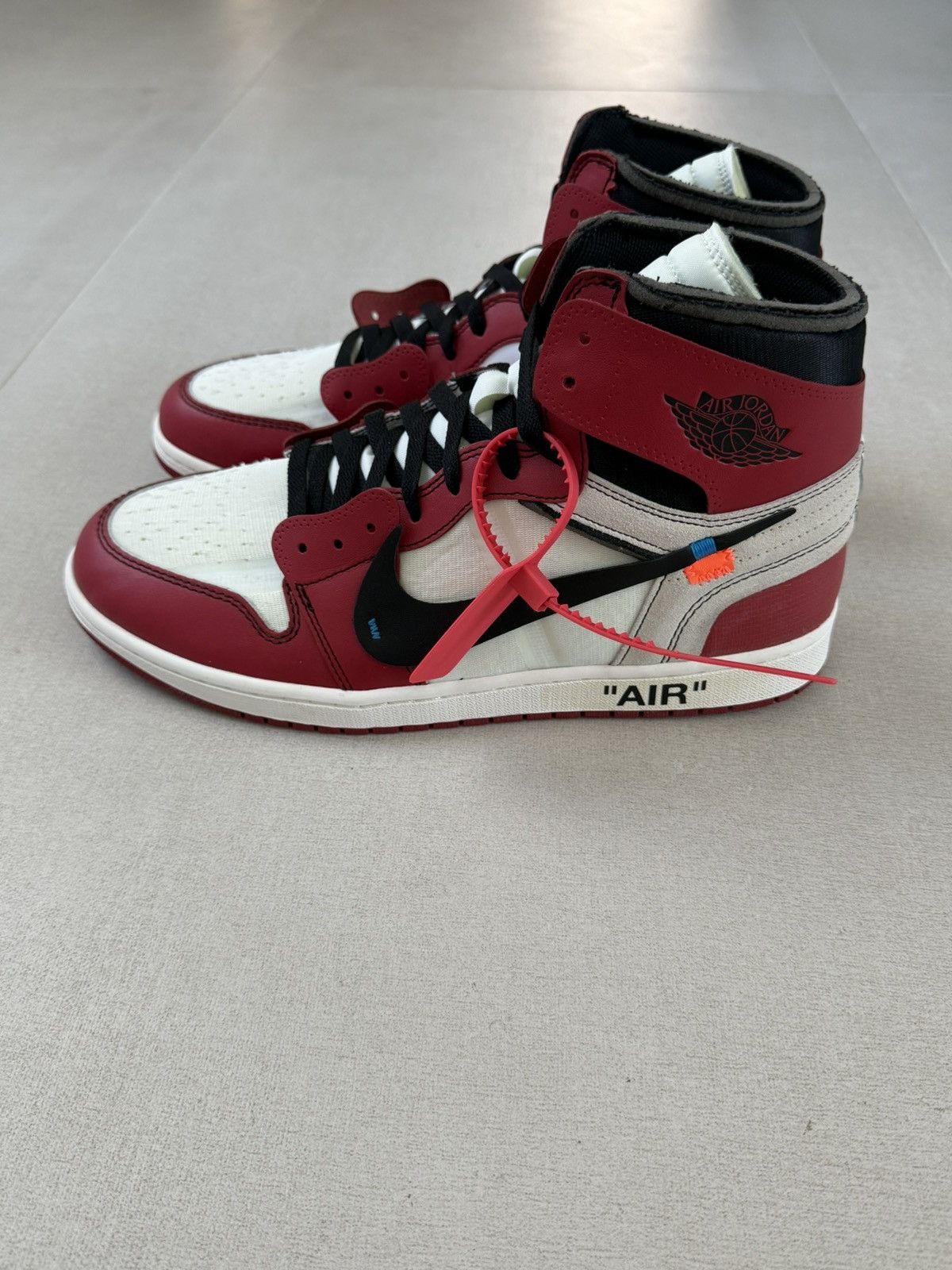 Jordan Brand × Off-White Off-White x Air Jordan 1 Chicago Size 14 Excellent Condition Size US 14 / EU 47 - 6 Thumbnail