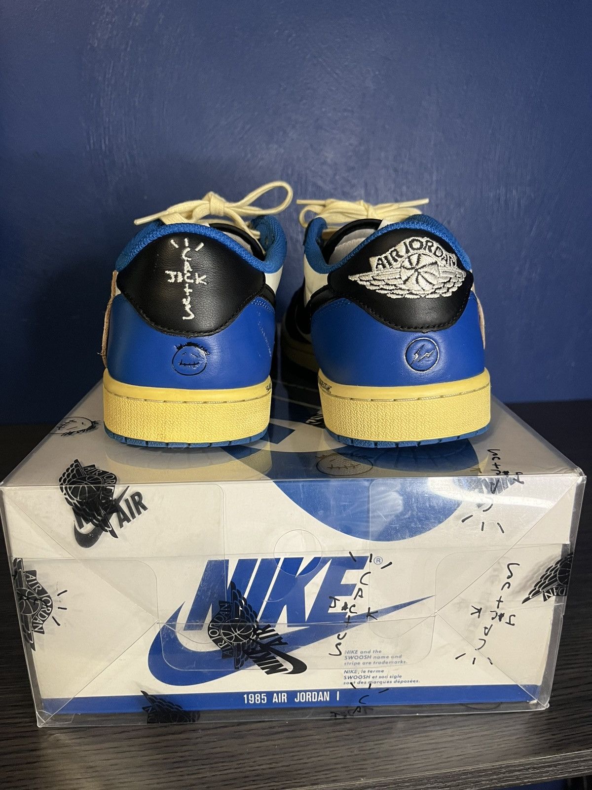 Fragment Design × Nike × Travis Scott Jordan 1 Retro Low OG SP Fragment x Travis Scott Size US 11 / EU 44 - 5 Thumbnail