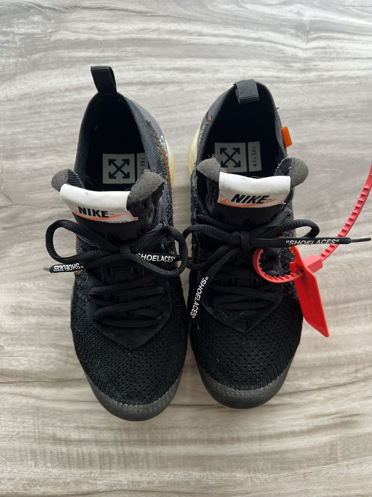 Nike × Off-White Size 6 Men’s/ 7.5 Women’s - Off-White x Nike Air VaporMax Size US 6 / EU 39 - 5 Thumbnail