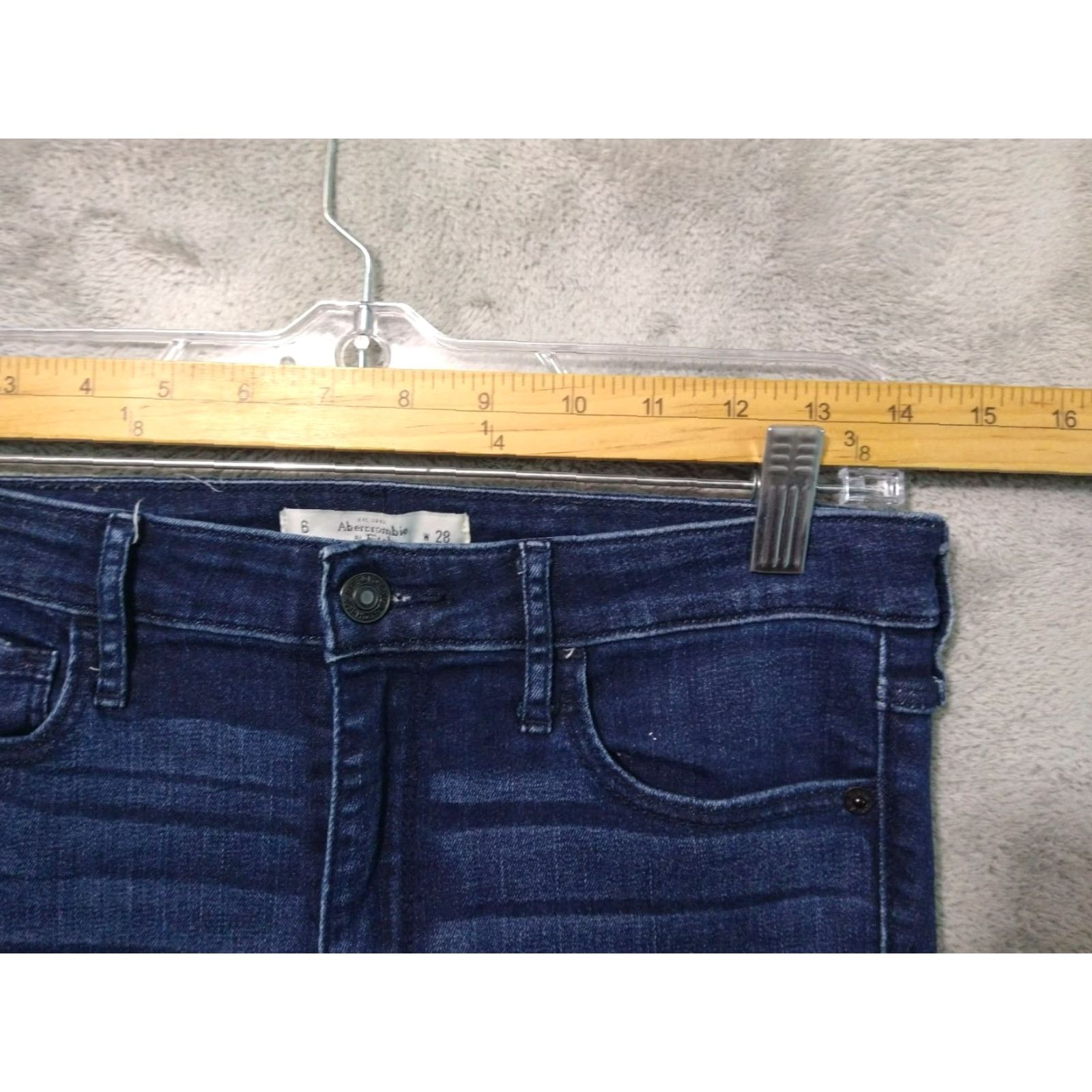 Vintage Abercrombie Jeans Womens 6 Blue Denim Skinny Distressed Ankle Zip Stretch Size 28" / US 6 / IT 42 - 3 Thumbnail