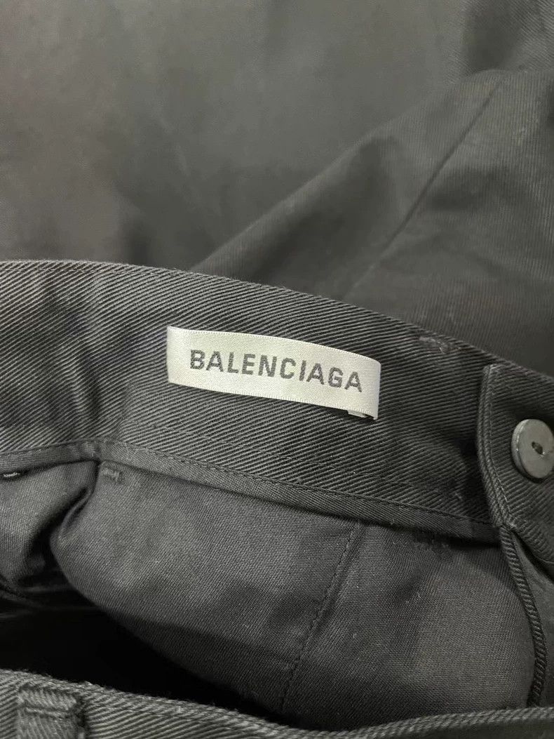 Balenciaga Balenciaga Cropped pants 2503-Nextarrow Size US 36 / EU 52 - 6 Thumbnail