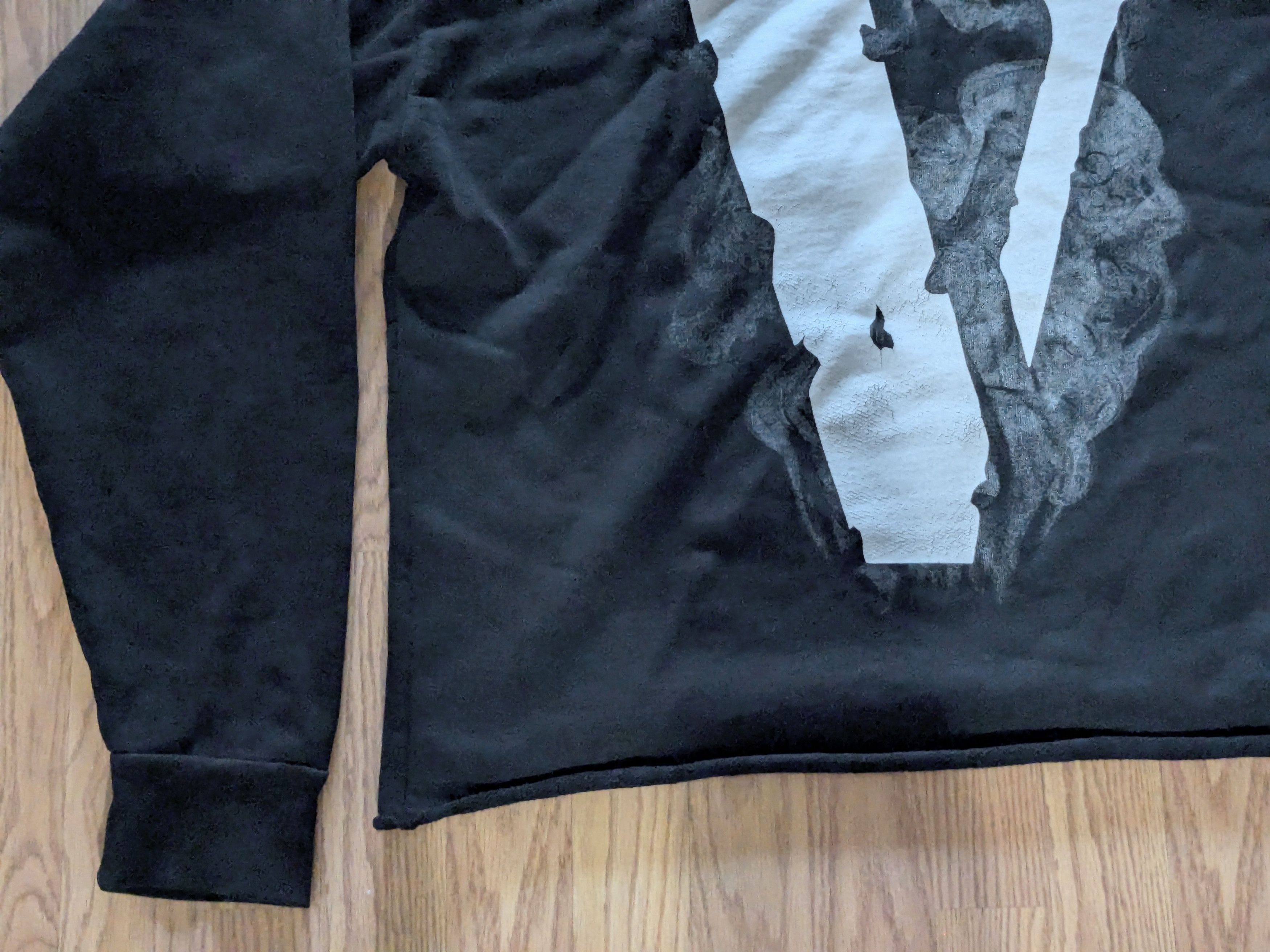 Vlone Vlone Smoke Hoodie Black Large ASAP Bari Ian Connor Size US L / EU 52-54 / 3 - 9 Thumbnail