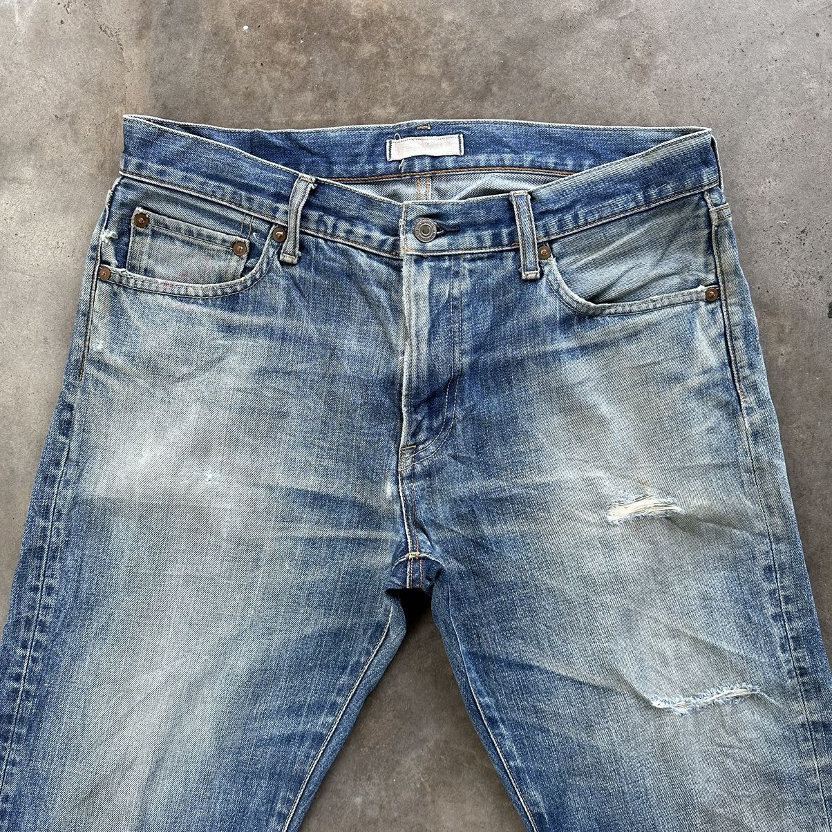 Japanese Brand Vintage Japanese Distressed Faded Denim Jean Pant W34 Size US 34 / EU 50 - 4 Thumbnail