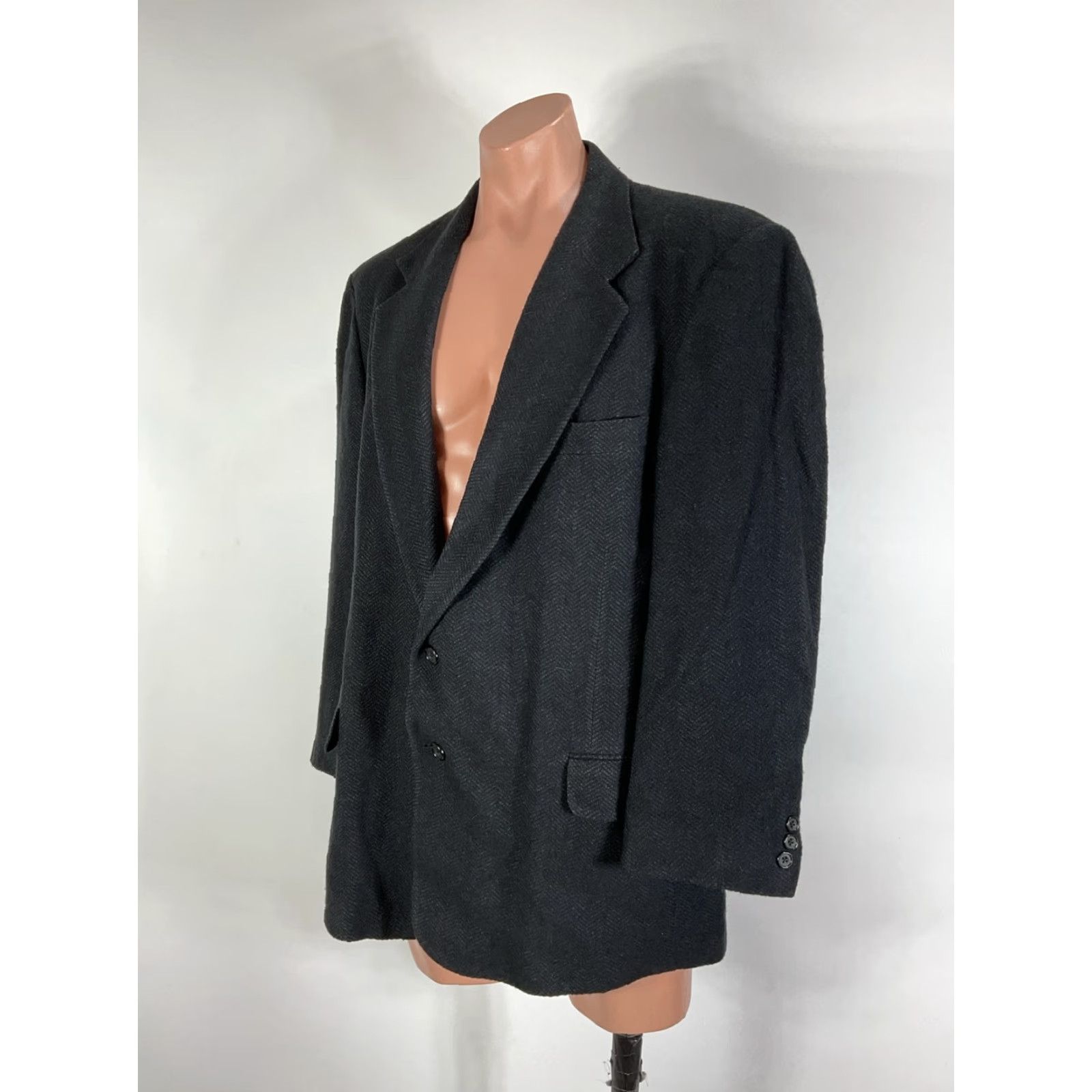 VINTAGE Eddie Bauer Blazer Jacket Men 46 Wool Herringbone Gray 2 Button SPORT COAT USA MADE