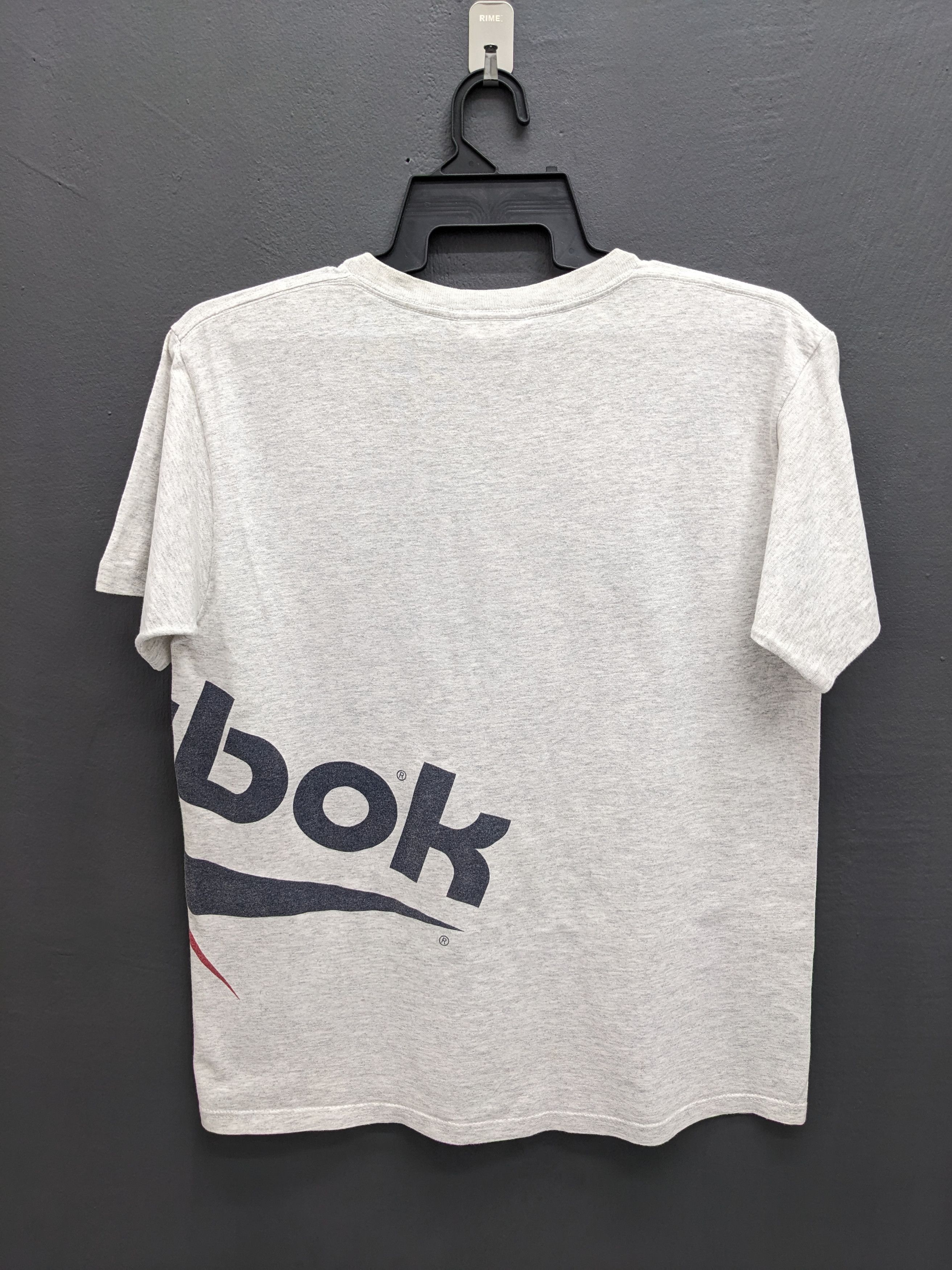 Reebok VINTAGE REEBOK BIG LOGO TSHIRT Size US XL / EU 56 / 4 - 4 Thumbnail