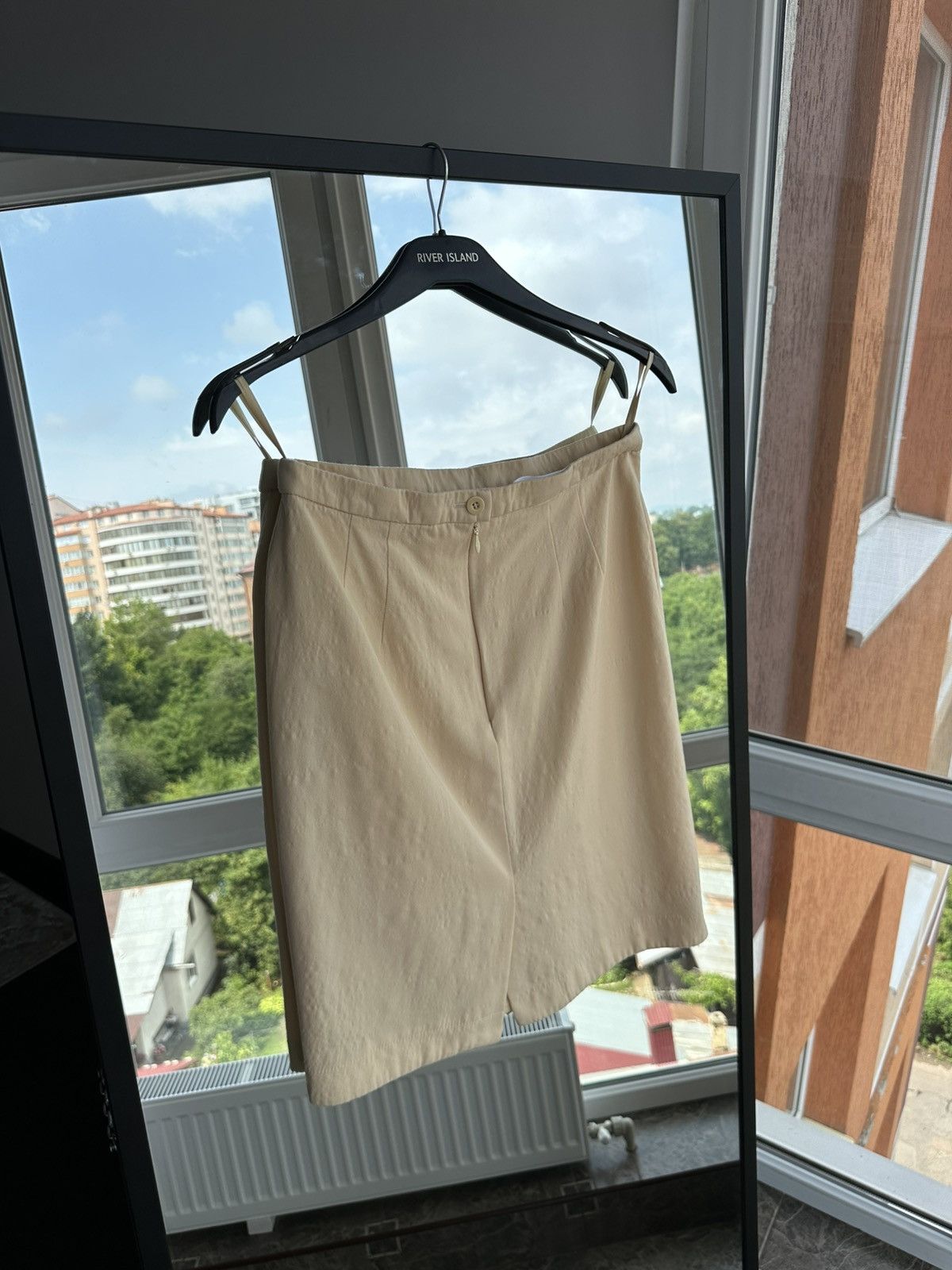 Escada Vintage Escada Margaretha Ley 100% New Wool Skirt Beige Size 28" / US 6 / IT 42 - 7 Thumbnail