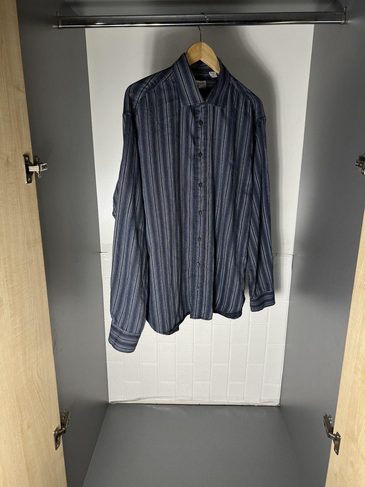 Saint Laurent Paris VINTAGE YVES SAINT LAURENT CLASSIC CASUAL DESIGNER SHIRT 90s Size US XL / EU 56 / 4 - 5 Thumbnail