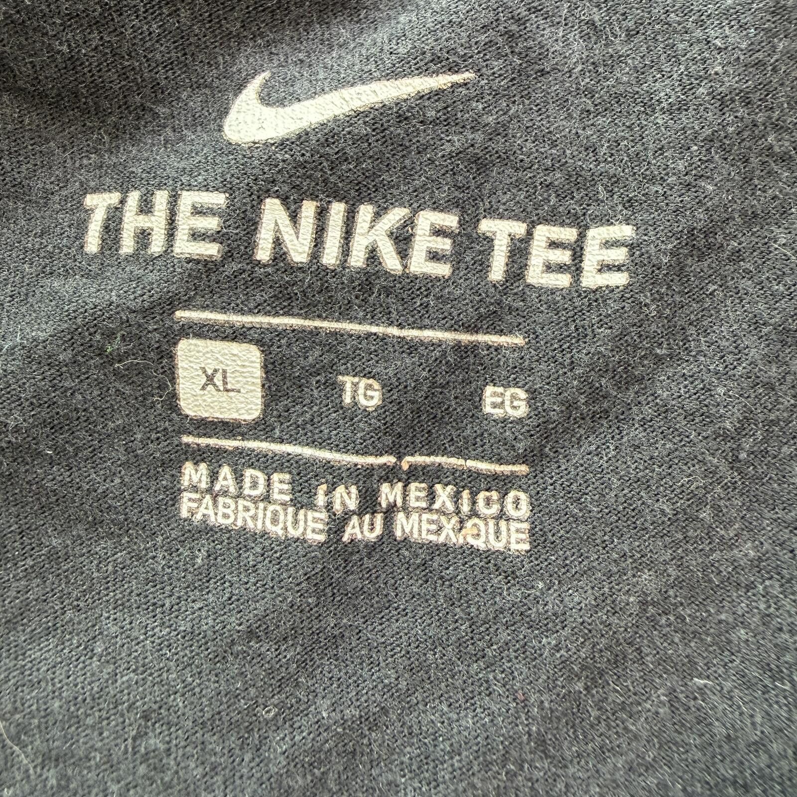 Nike Nike Retro Swoosh Graphic T Shirt Black XL Streetwear Size US XL / EU 56 / 4 - 3 Thumbnail
