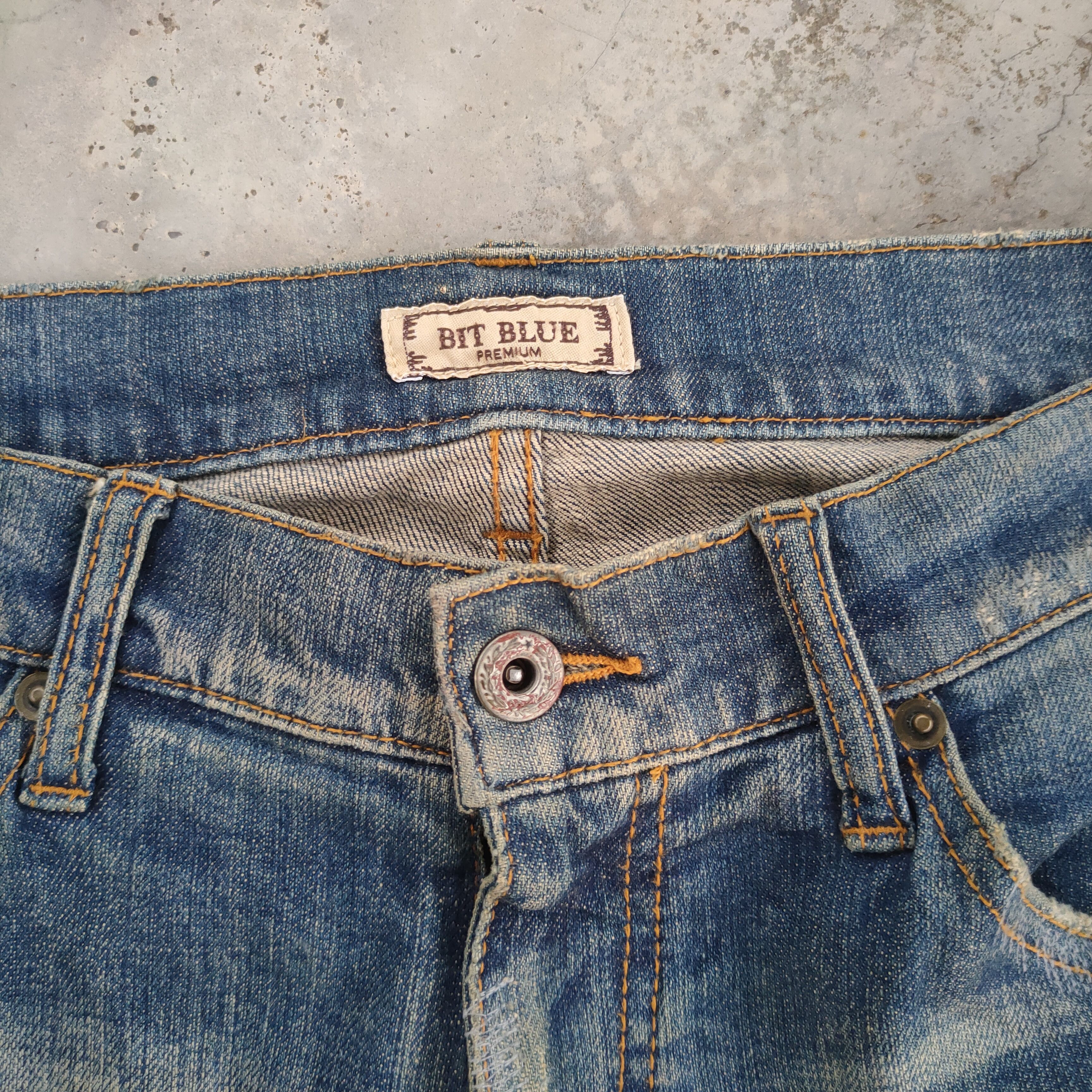 Japanese Brand # VINTAGE JAPANESE FADED SKINNY JEANS PANTS Size US 30 / EU 46 - 6 Thumbnail