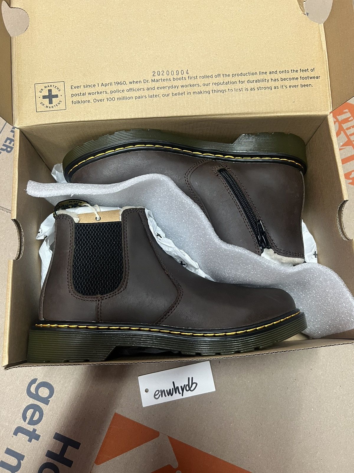 Dr. Martens Dr. Martens Kids Collection 2976 Leonore Dark Brown Size US 6 / IT 36 - 1 Thumbnail