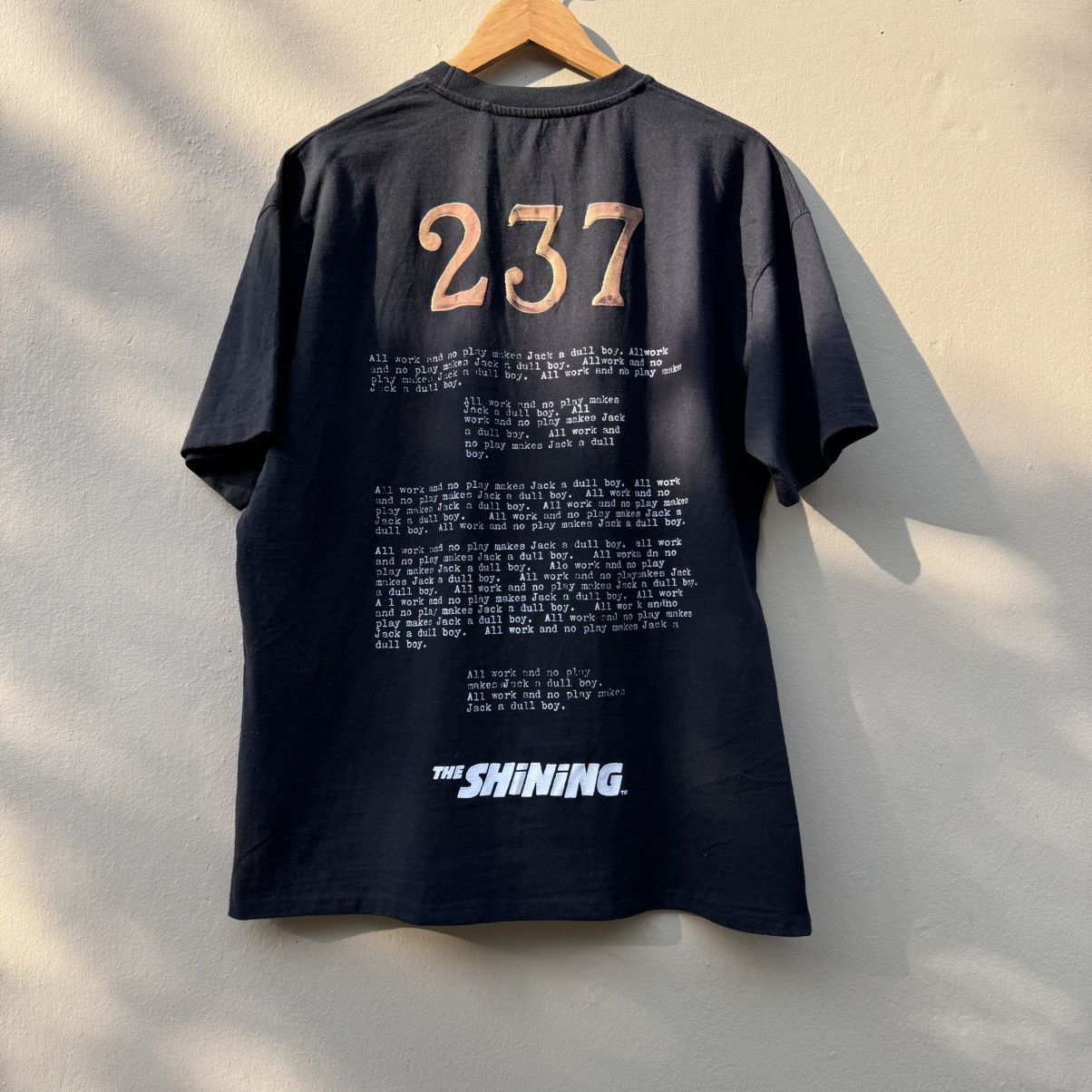 Vintage the shining movie t shirt Size US XL / EU 56 / 4 - 3 Thumbnail