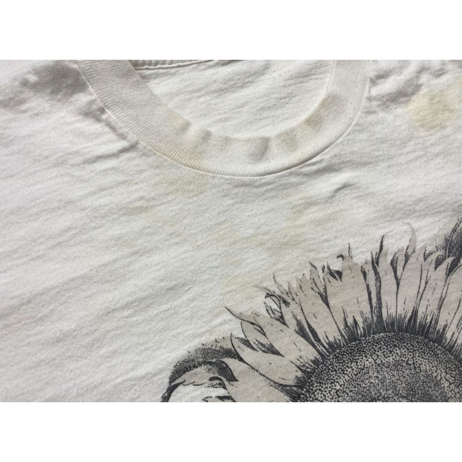 Fruit Of The Loom VINTAGE Sunflower T-shirt Women XL Cropped 90s Flowers Short Sleeve Crew Neck Fruit of the Loom Size XL / US 12-14 / IT 48-50 - 5 Thumbnail