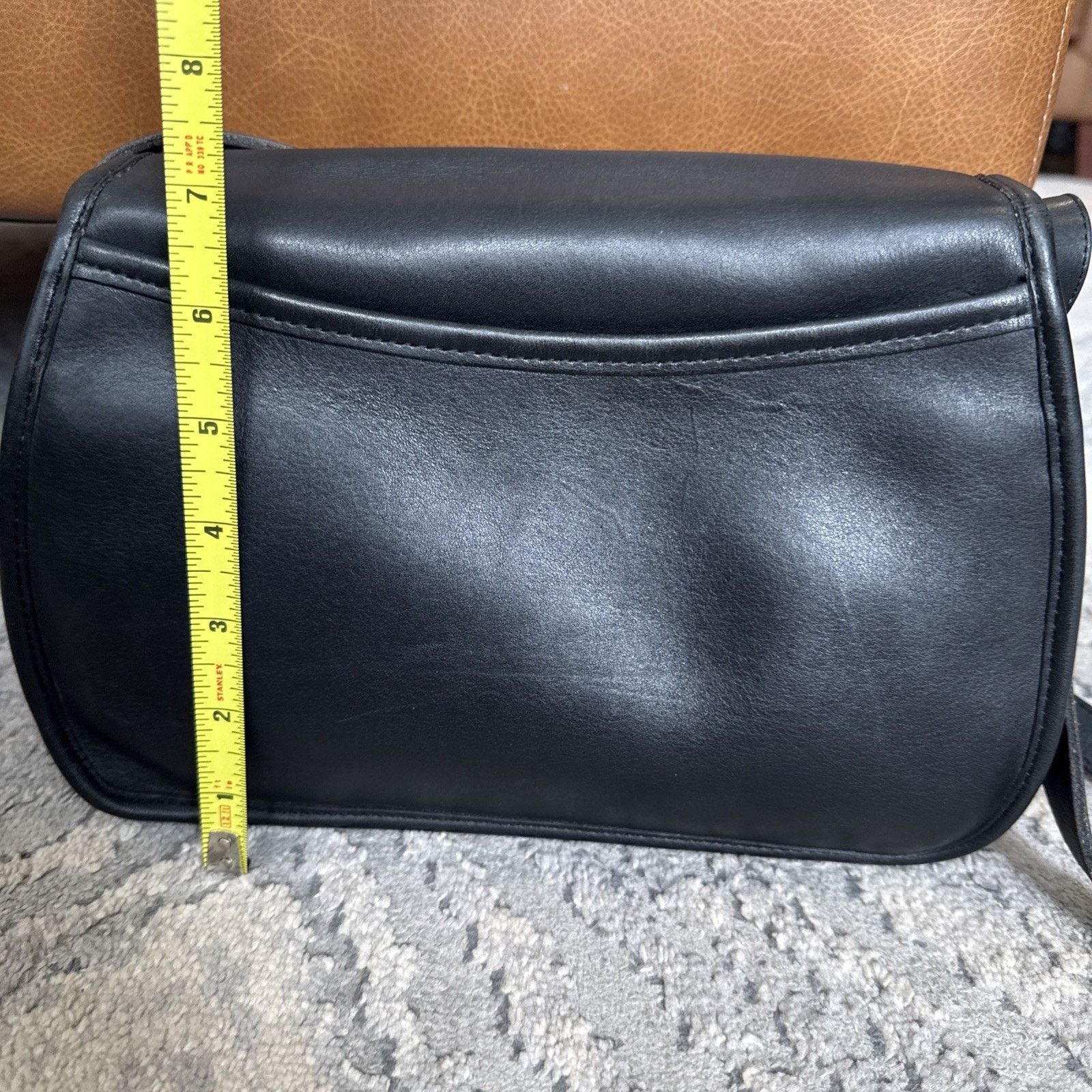 Coach Vintage Black Leather Coach Gilford Brass Touch Lock USA Size ONE SIZE - 4 Thumbnail