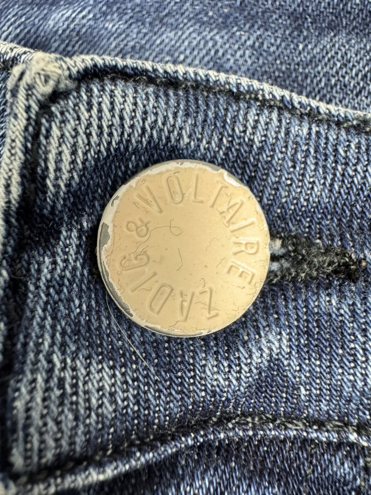 Zadig & Voltaire Vintage Y2K Zadig & Volaire flared denim slim fit hedi style Size US 27 - 22 Thumbnail