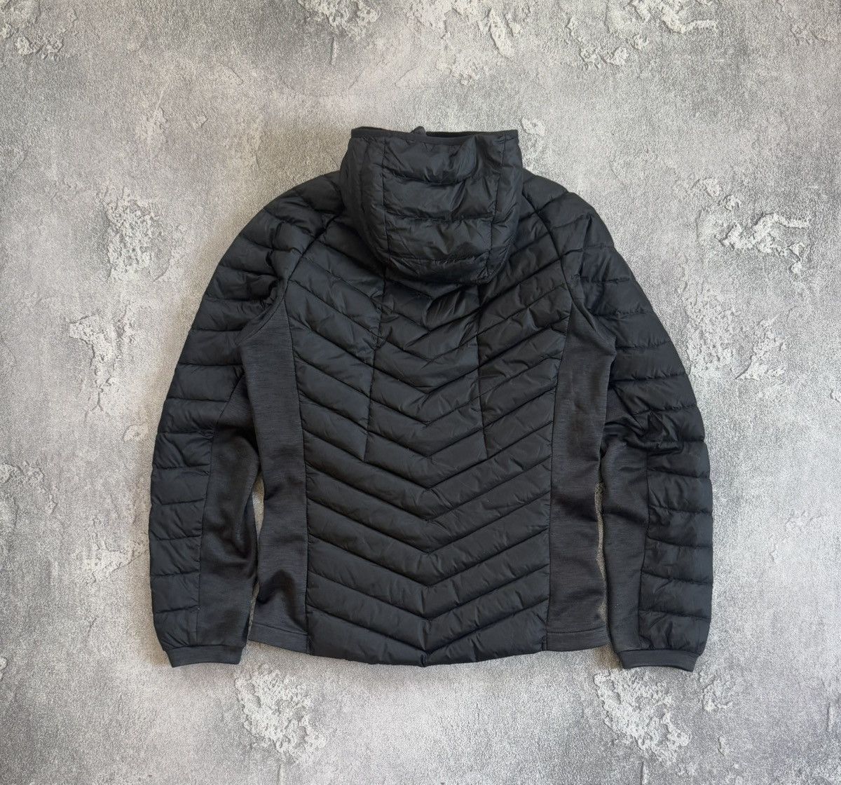 Berghaus Berghaus M zip down jacket hooded quilted light coat outdoor Size US M / EU 48-50 / 2 - 14 Thumbnail