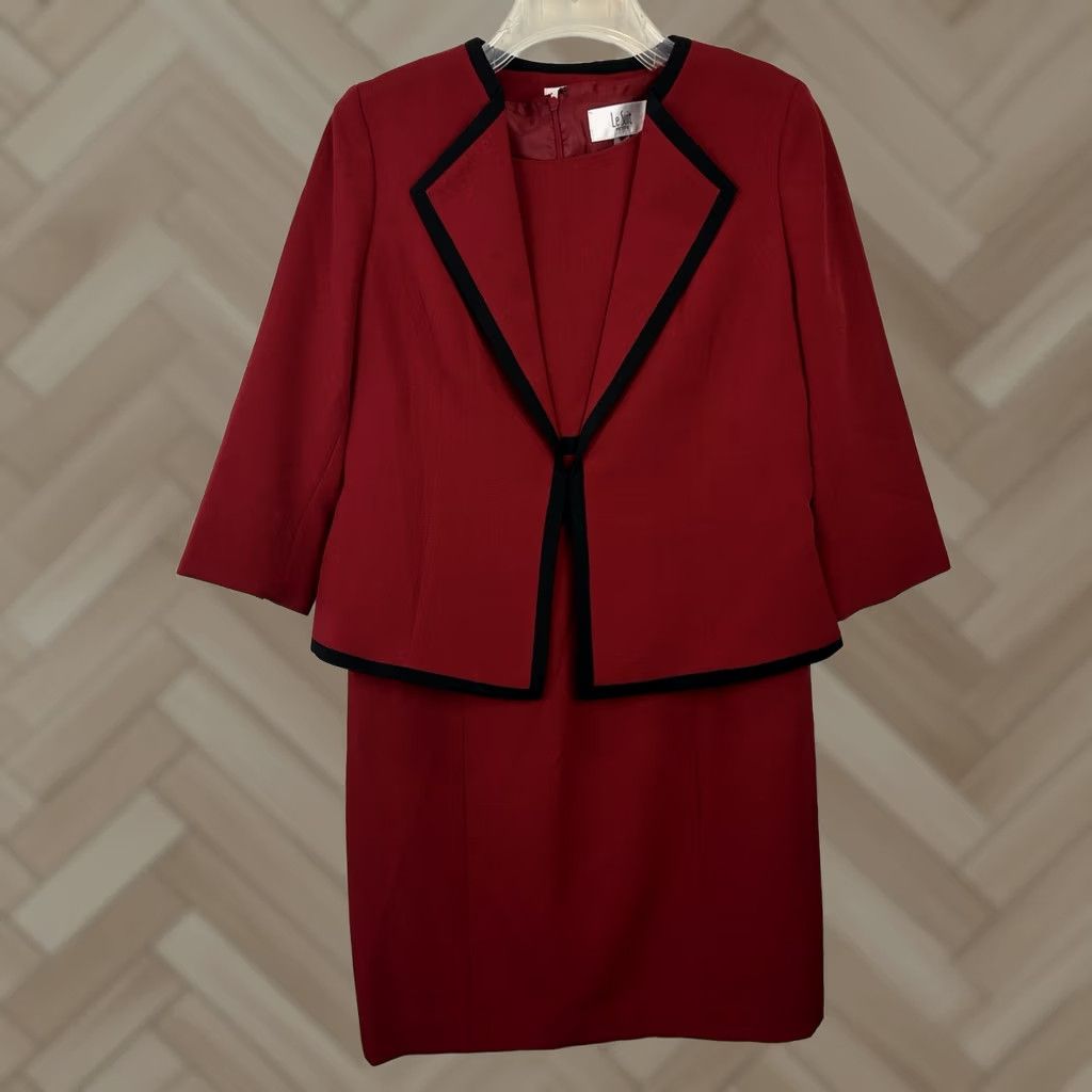 Vintage Le Suit Red 8 Petite Suit Jacket Dress Set Career Size M / US 6-8 / IT 42-44 - 1 Thumbnail