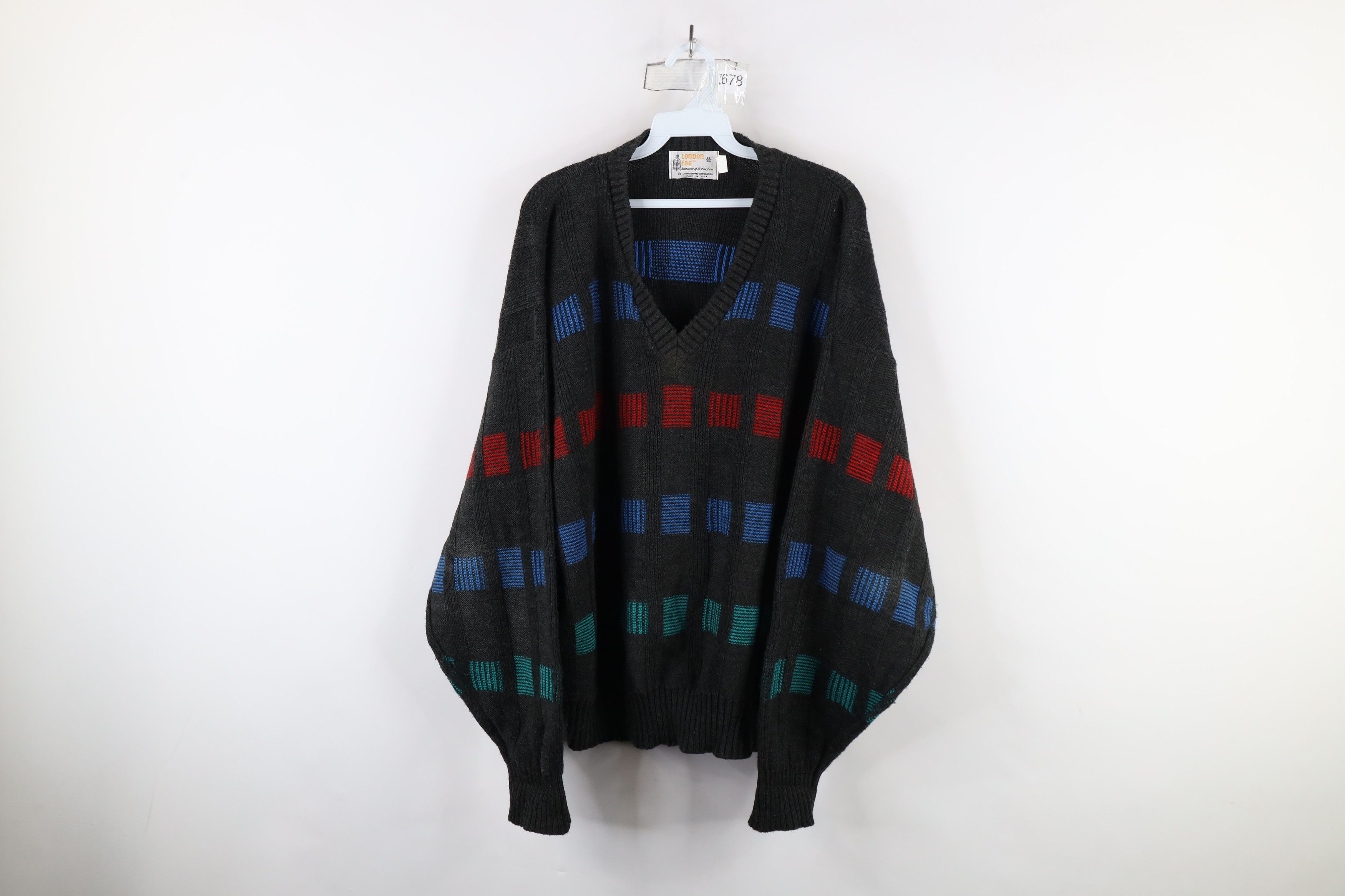 Vintage Vintage 90s Streetwear Ribbed Knit V-Neck Sweater USA Size US XL / EU 56 / 4 - 1 Thumbnail