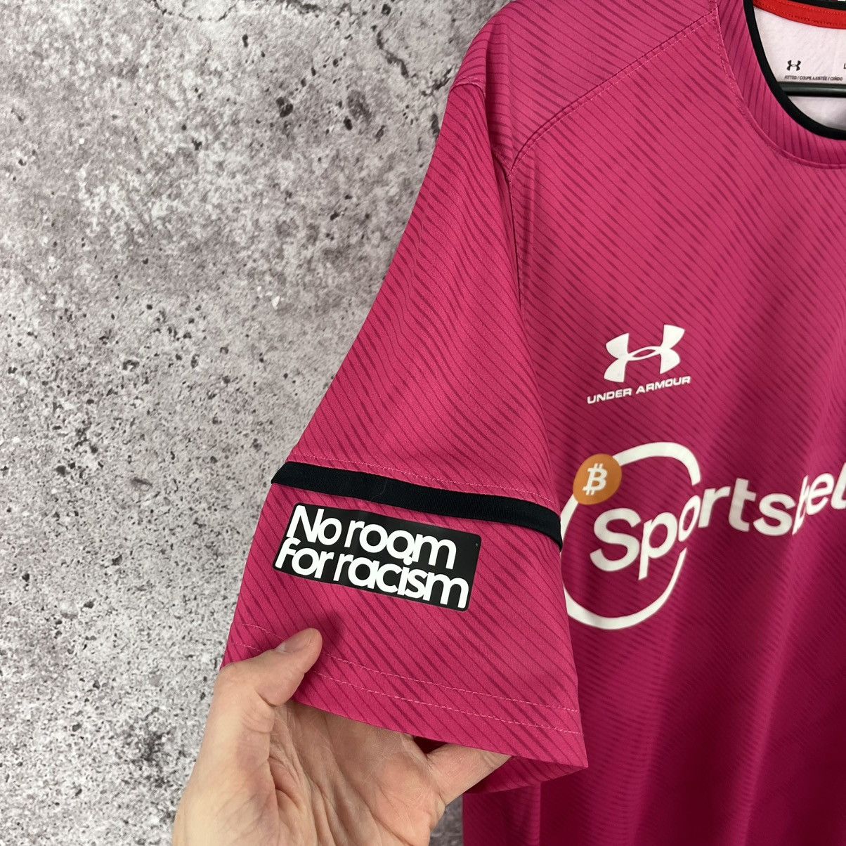 Under Armour Under Armour FC Southampton 2020/2021 Goalkeeper Jersey Sz L Size US L / EU 52-54 / 3 - 4 Thumbnail