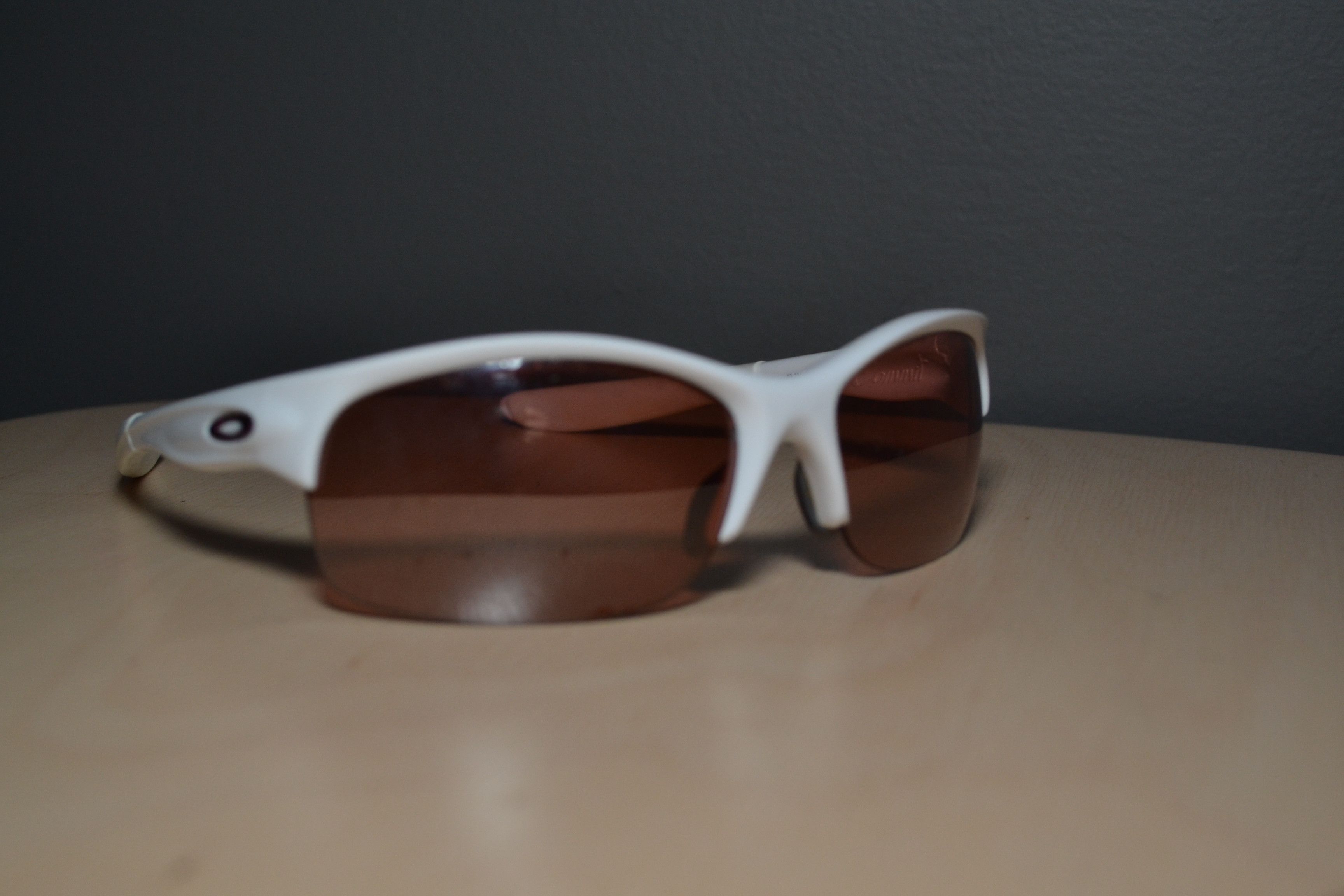 Oakley Oakley Commit 1 White Vintage Glasses Size ONE SIZE - 9 Thumbnail