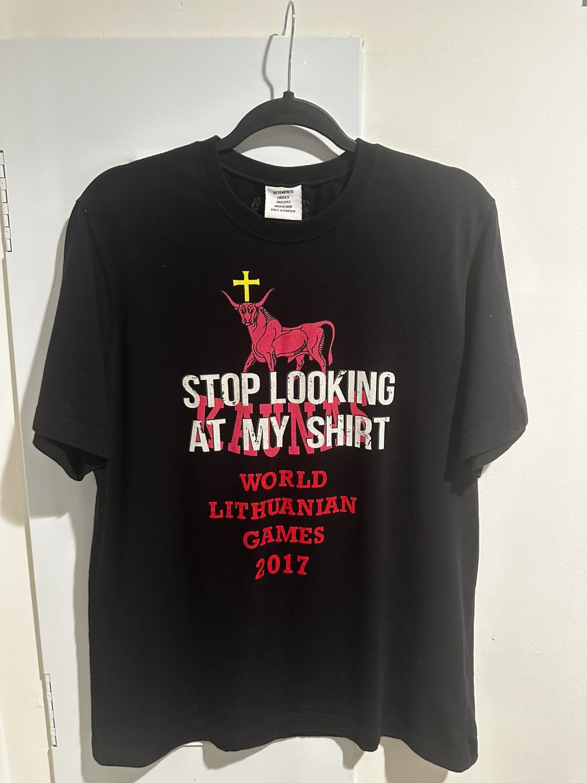 Vetements Vetements “Stop Being Rich” Fitted Tee | Grailed