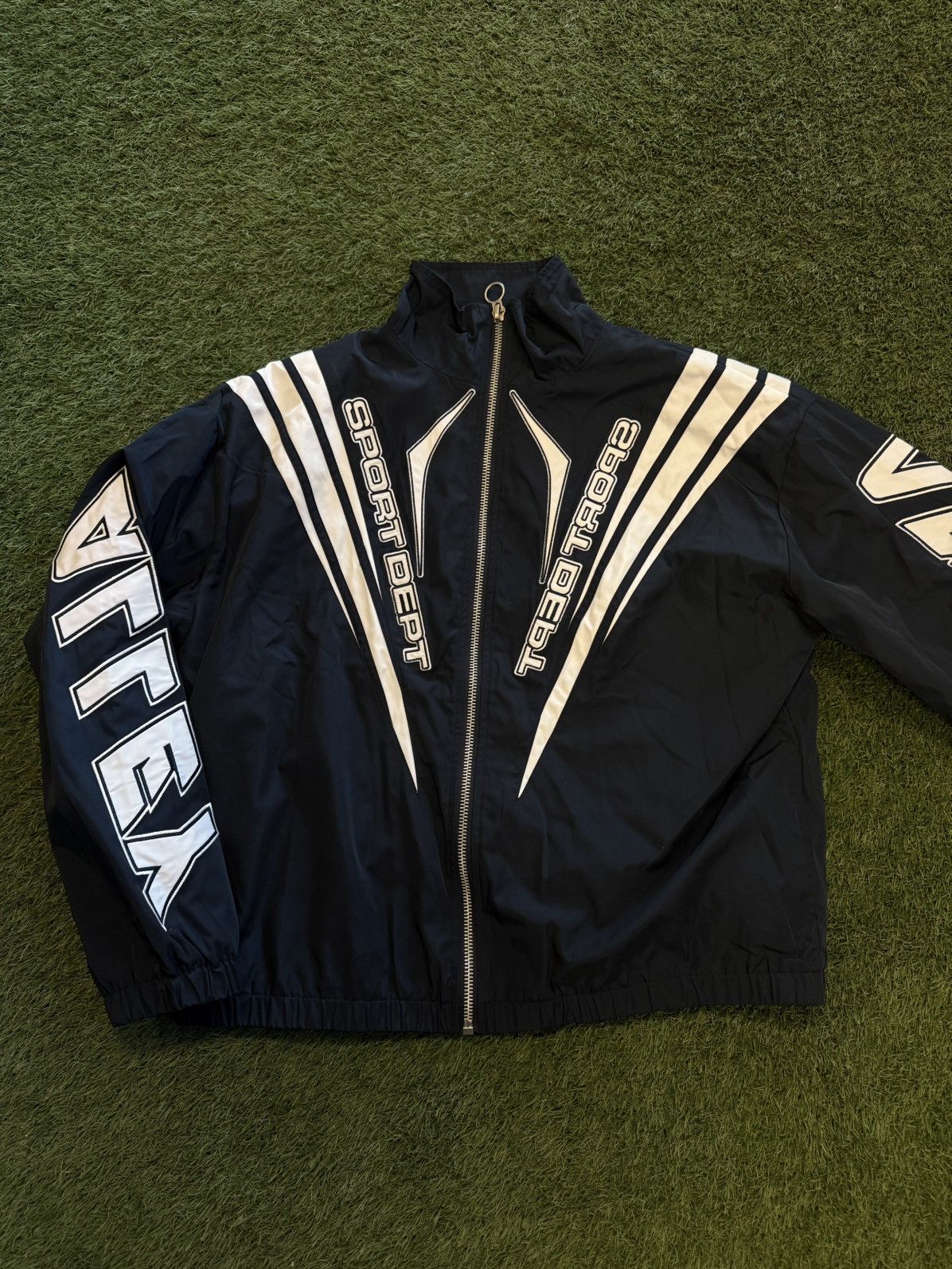 Vale Valley Track Jacket Size (M) Brand New Blue Size US M / EU 48-50 / 2 - 1 Thumbnail