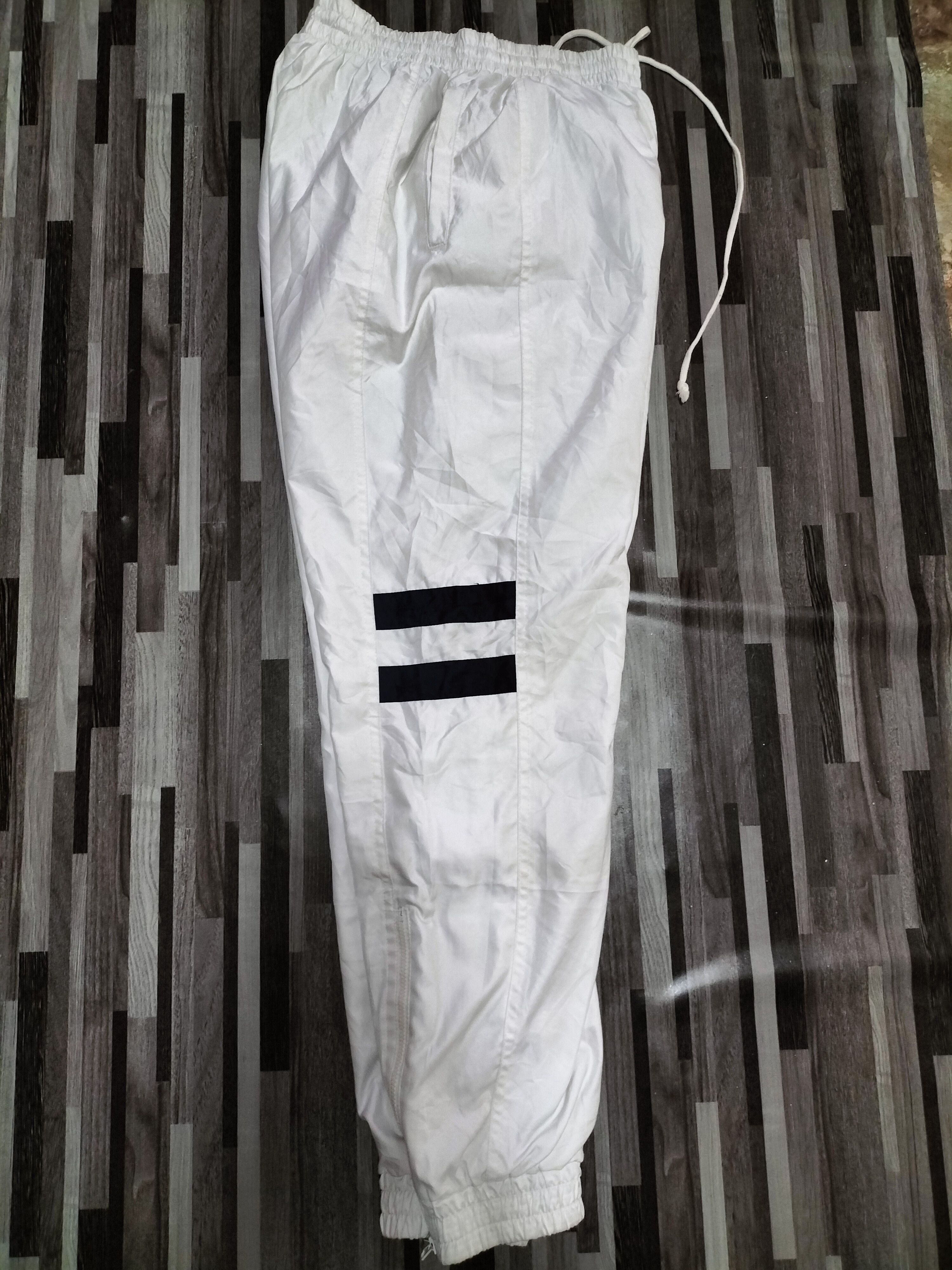 Sergio Tacchini Vintage Sweat Track Wind Breaker 90s Fashion sports Size US 30 / EU 46 - 4 Thumbnail