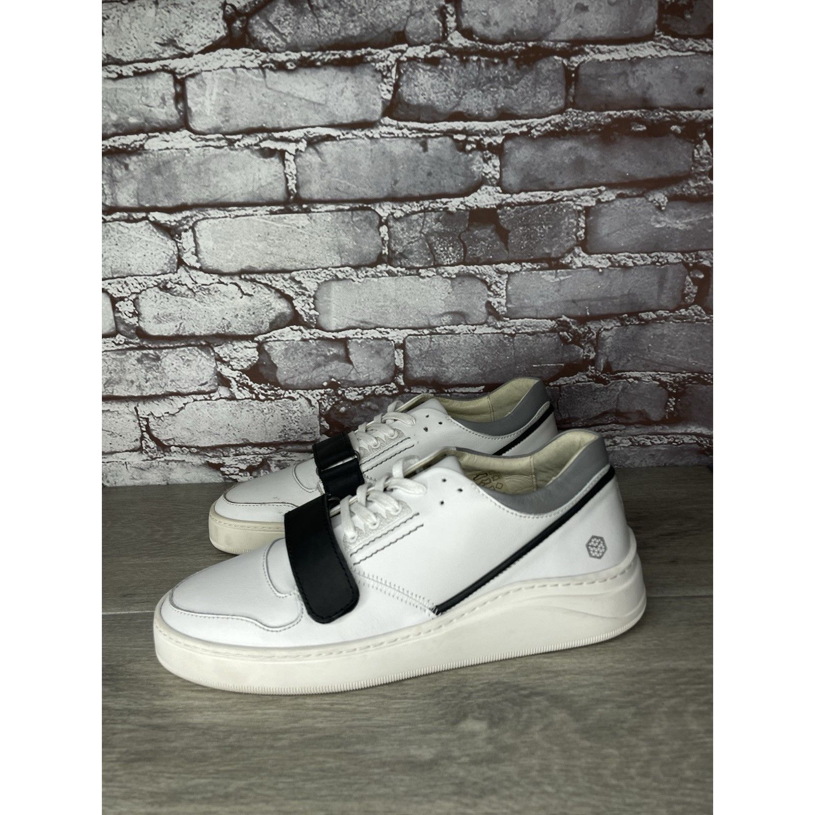 ALBA Alma Mater Gamma 4 True White Leather Strap Lace Up Shoes Wo Size US 7 / EU 40 - 18 Thumbnail