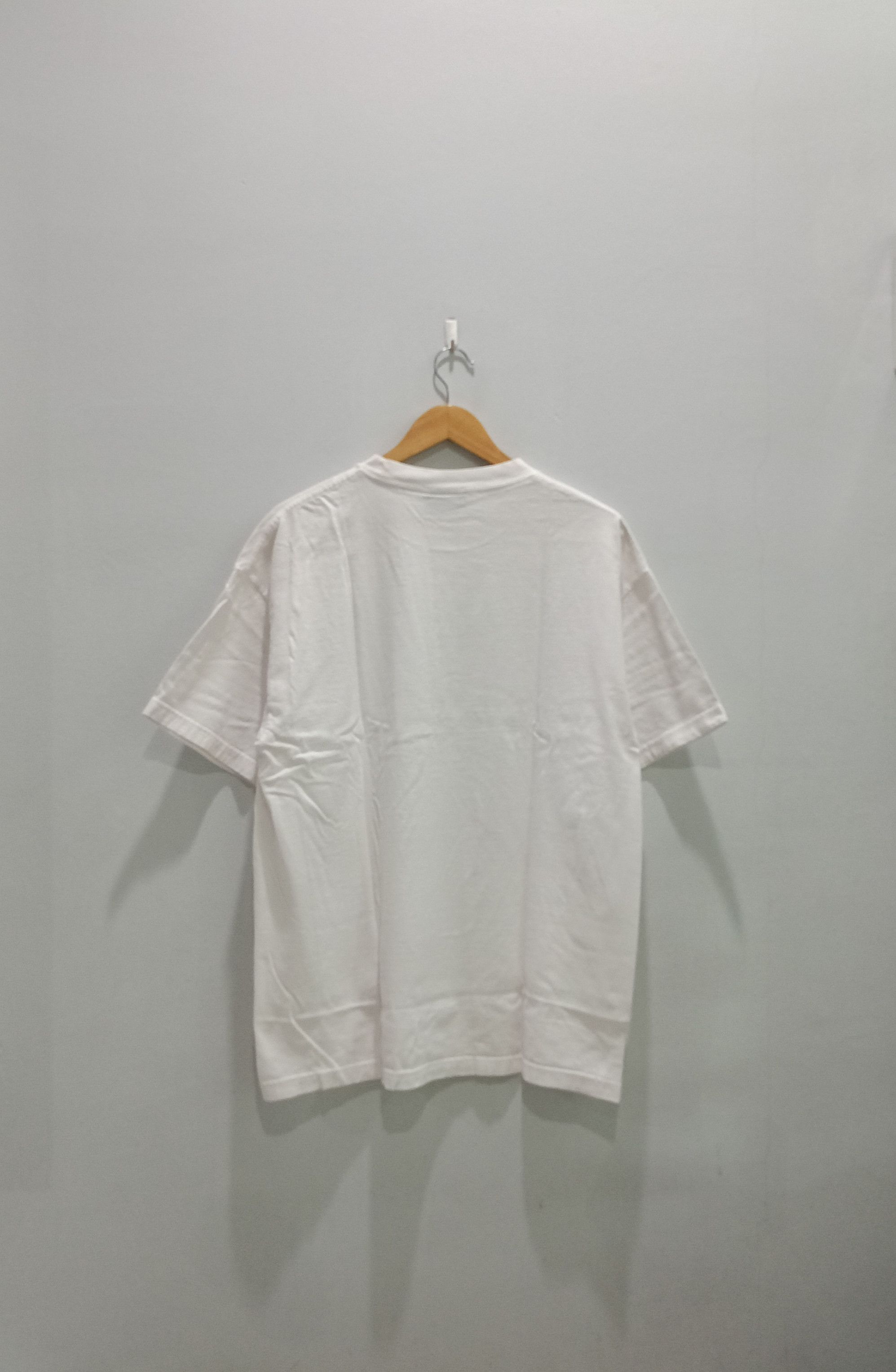 Famous Stars And Straps TSHIRT : FAMOUS STAR AND STRAPS - LOGO Size US XL / EU 56 / 4 - 2 Thumbnail