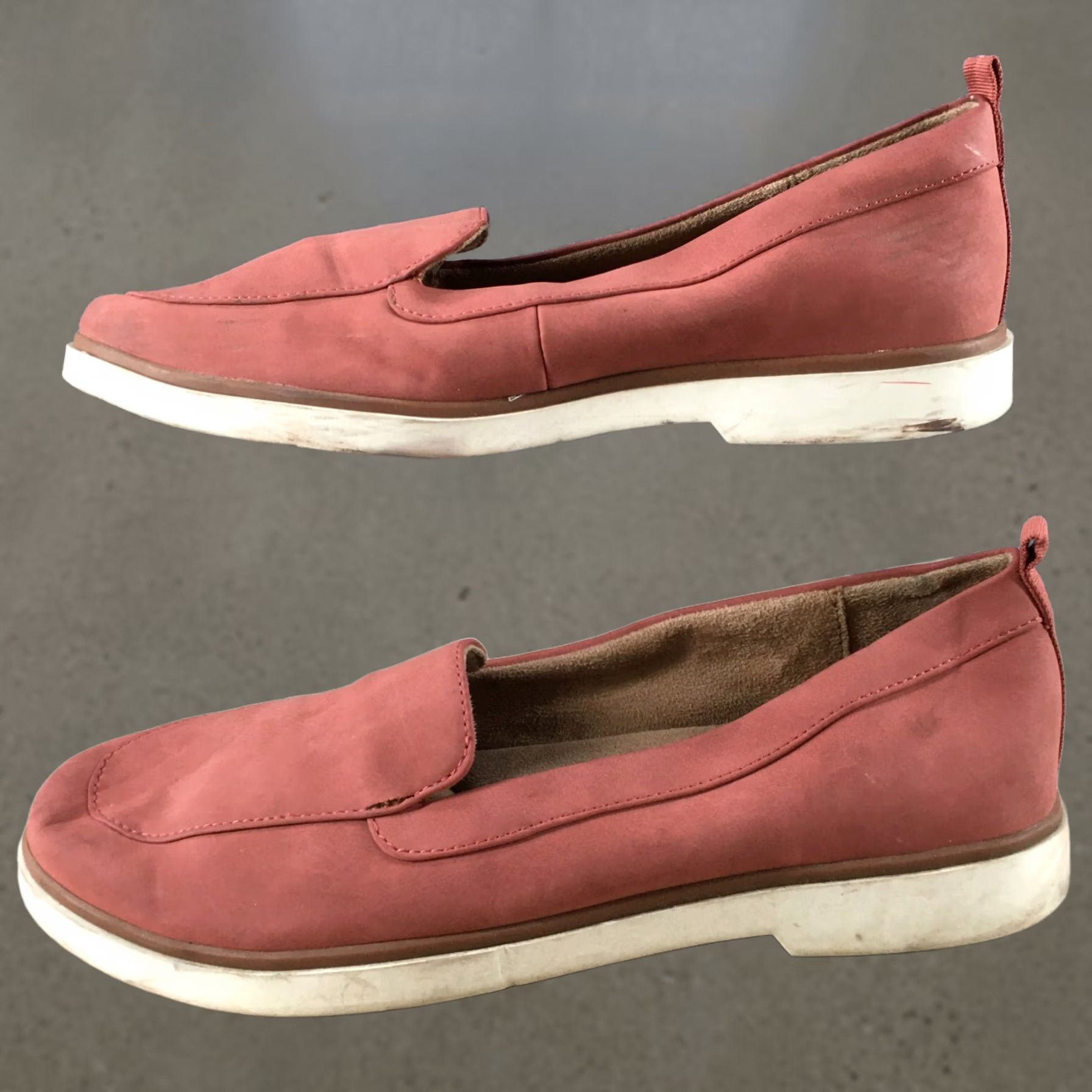 Naturalizer Naturalizer Annie Loafer Flats Womens 9M Red Slip On Moc Toe Faux Leather Casual Shoes Size US 9 / IT 39 - 1 Thumbnail