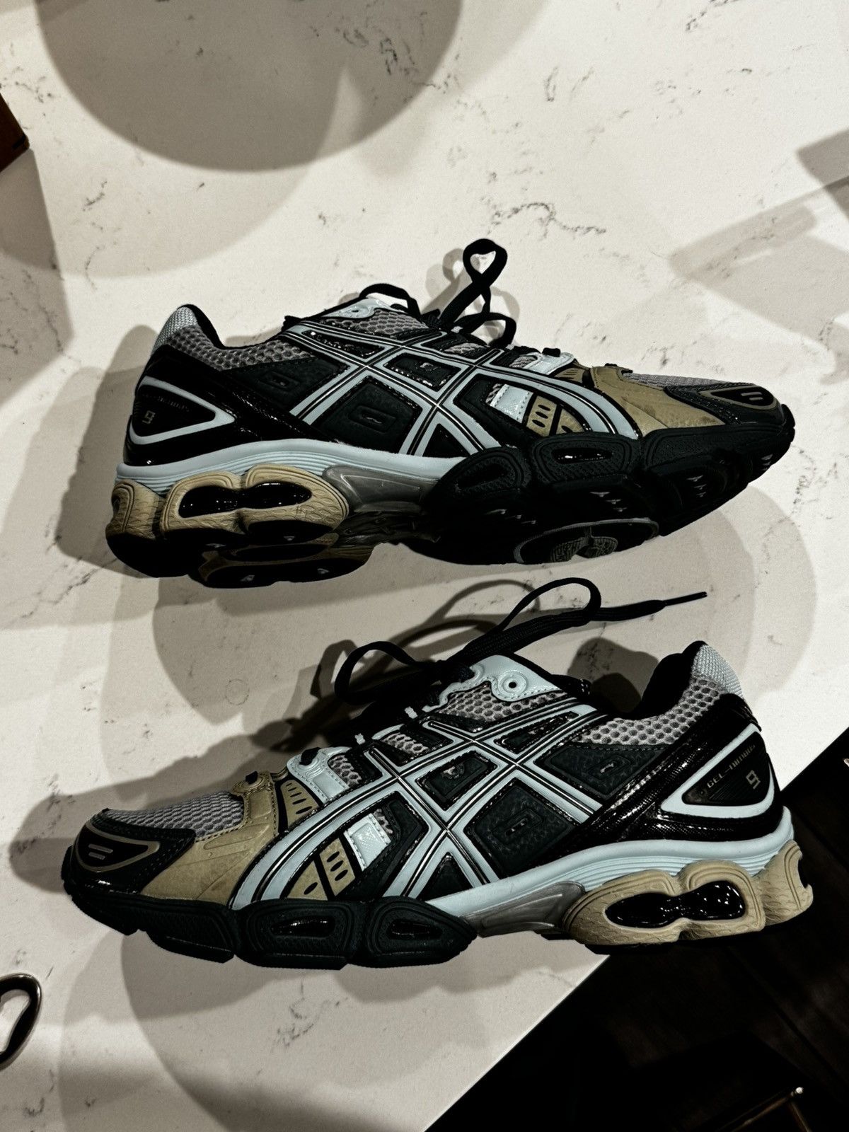Asics UB3-S Gel Nimbus 9 Size US 9.5 / EU 42-43 - 2 Thumbnail