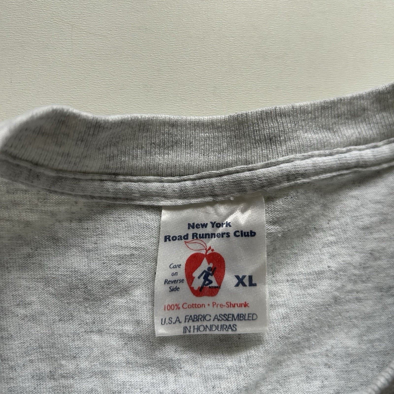 Vintage Vintage 90s New York Road Runners Club Shirt XL Central Park Size US XL / EU 56 / 4 - 4 Thumbnail