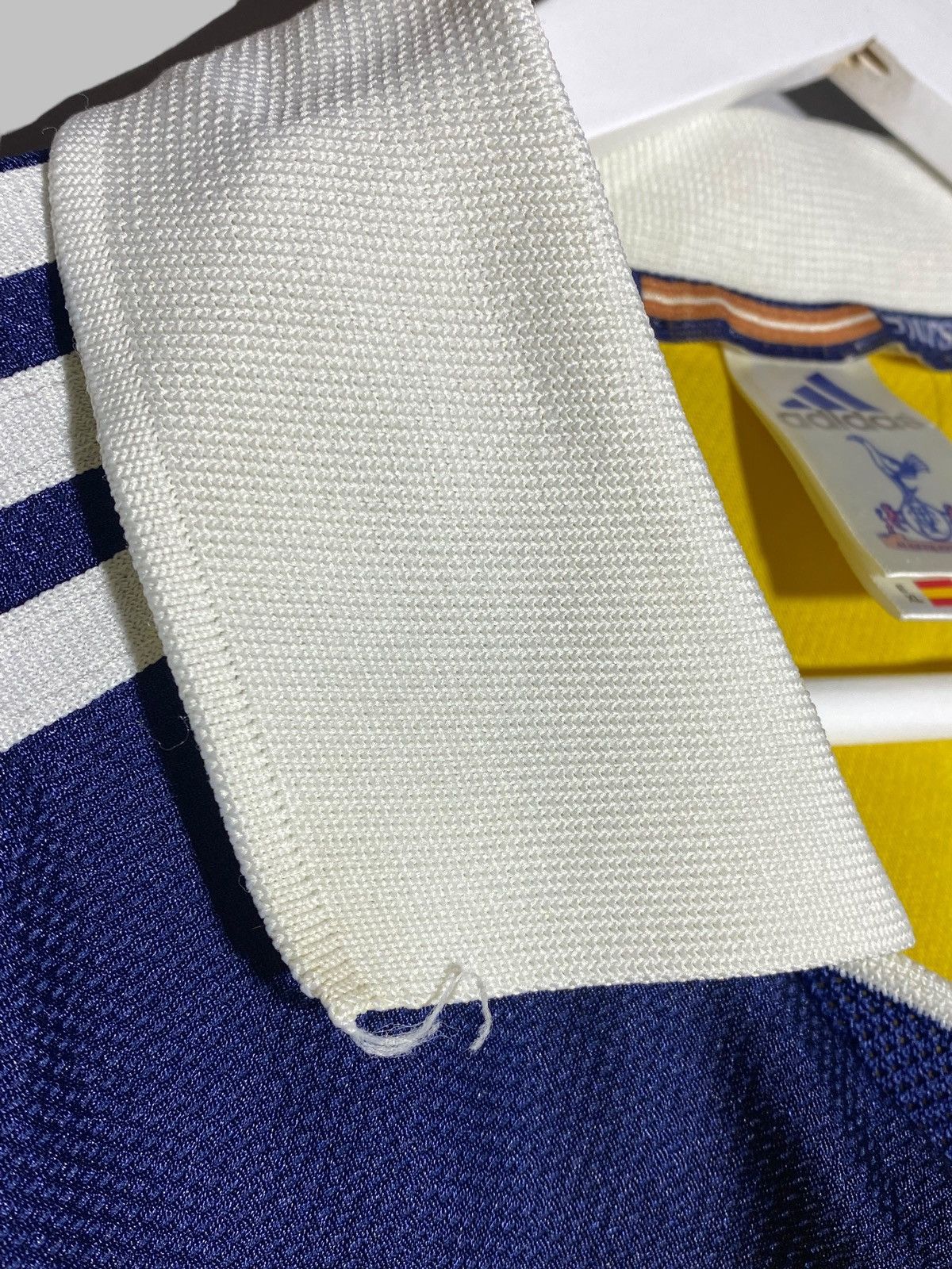 Adidas × Vintage Vintage Tottenham Hotspur 1999/00 Away Football Shirt Size US XXL / EU 58 / 5 - 10 Thumbnail
