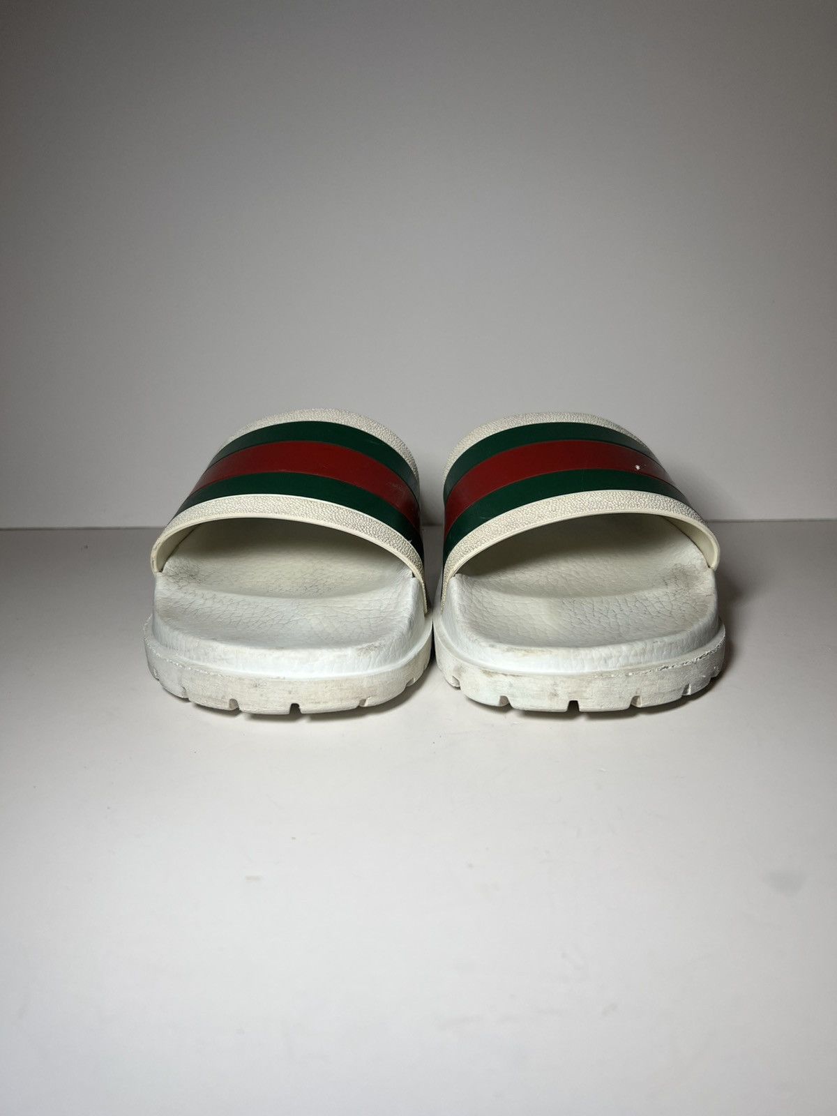 Gucci White Gucci Web slides Designer Pool slides Size US 7 / EU 40 - 4 Thumbnail