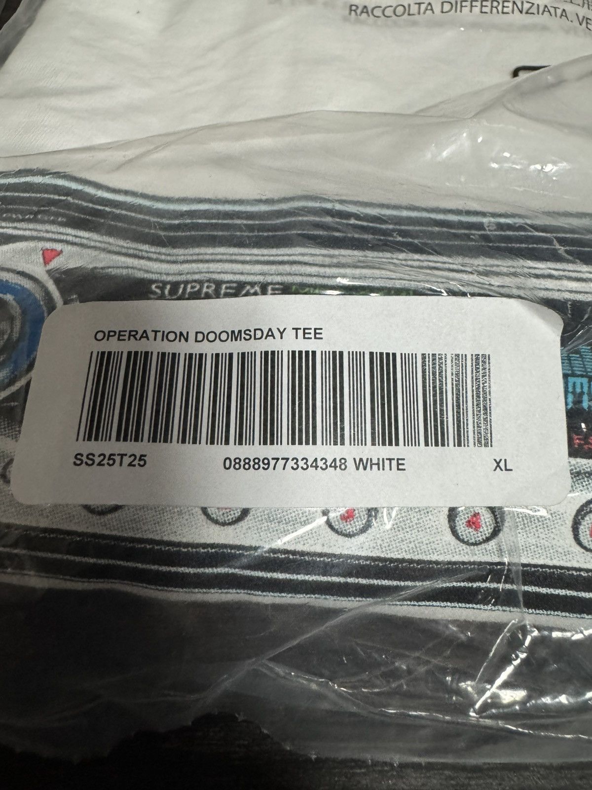 Supreme Supreme operation doomsday tee Size US XL / EU 56 / 4 - 3 Thumbnail